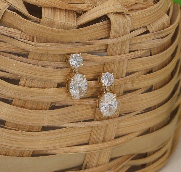 2.50Ct Oval Cut Simulated Diamond Stunning Drop Earring 14K Yellow Gold Plated