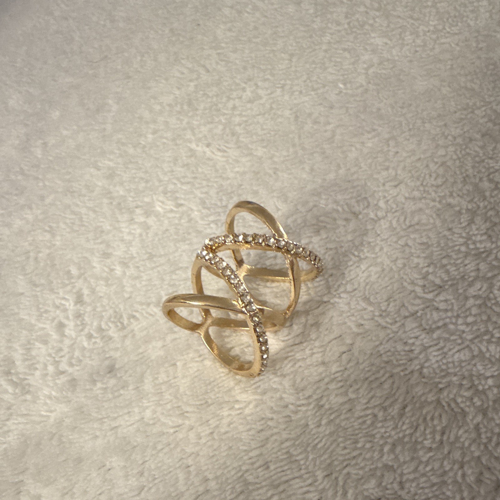 Gold Tone Wrap Crisscross X Band Ring Round Clear Crystal Accents Size 7-9