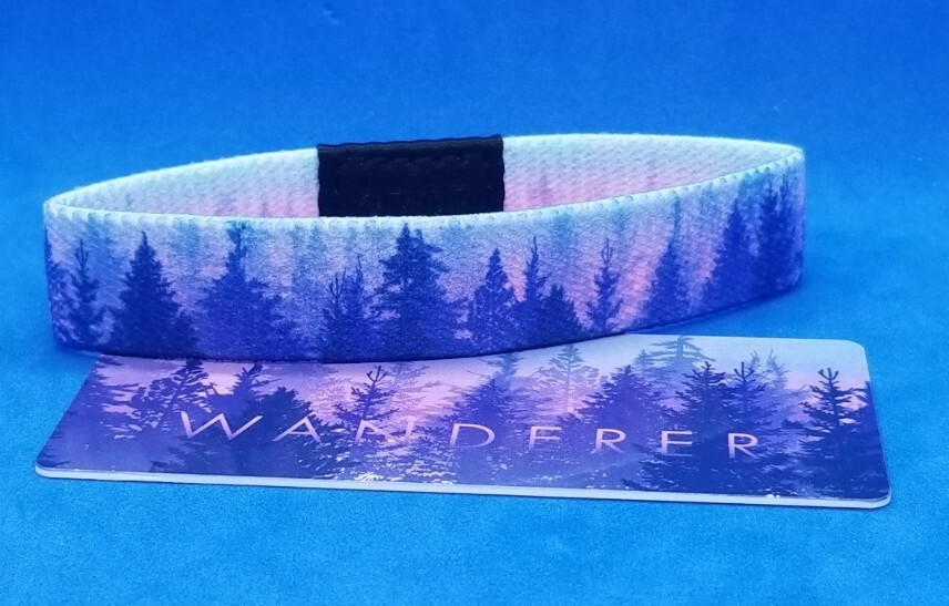 ZOX COLLECTION Wanderer~med. Beautiful forest landscape, inspiring message