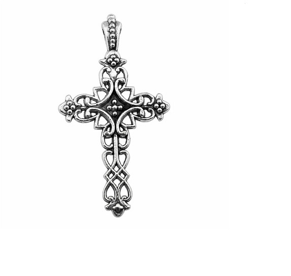CELTIC KNOT CROSS IRISH CHRISTIAN Pendant On 18″ 925 Sterling Silver Necklace