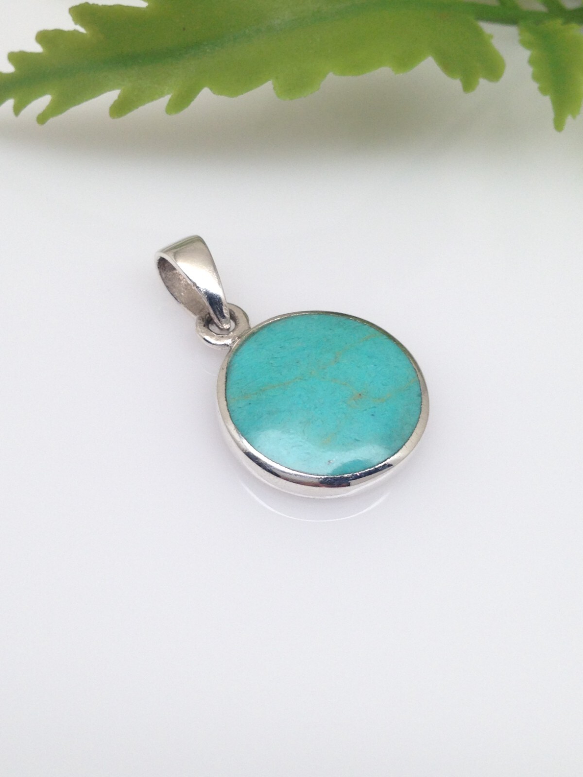 925 Sterling Silver Round Turquoise Pendant 14mm(0.55″)/23mm(0.91″)