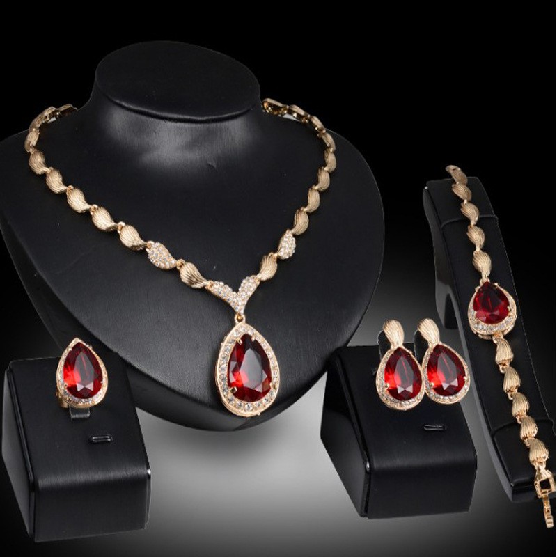Gold alloy Plated zirconia stone 4Pcs Jewelry Set Teardrop Necklace Bracelet