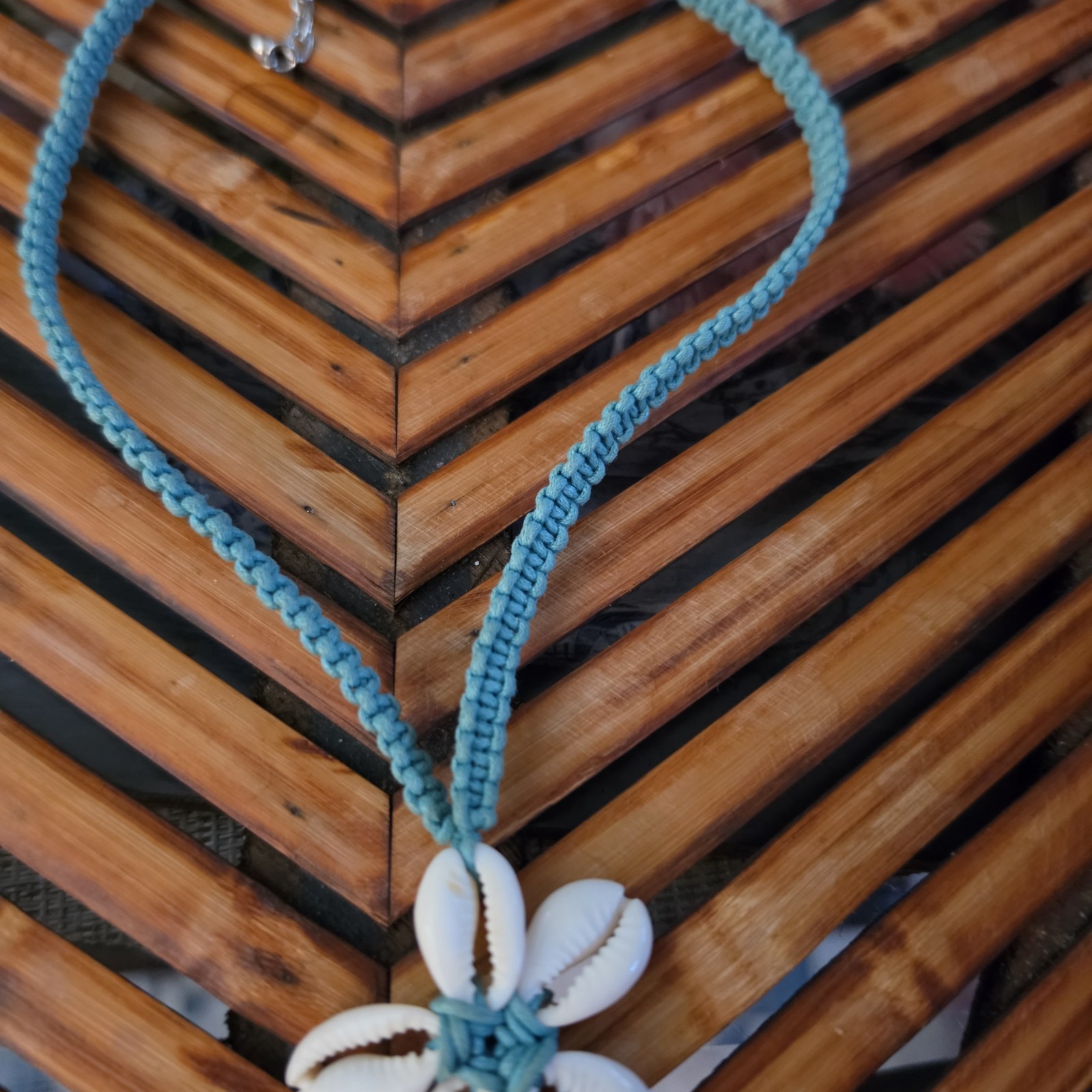 Boho Teal Macrame Choker Necklace Genuine Cowrie Shell Flower Pendant Beach