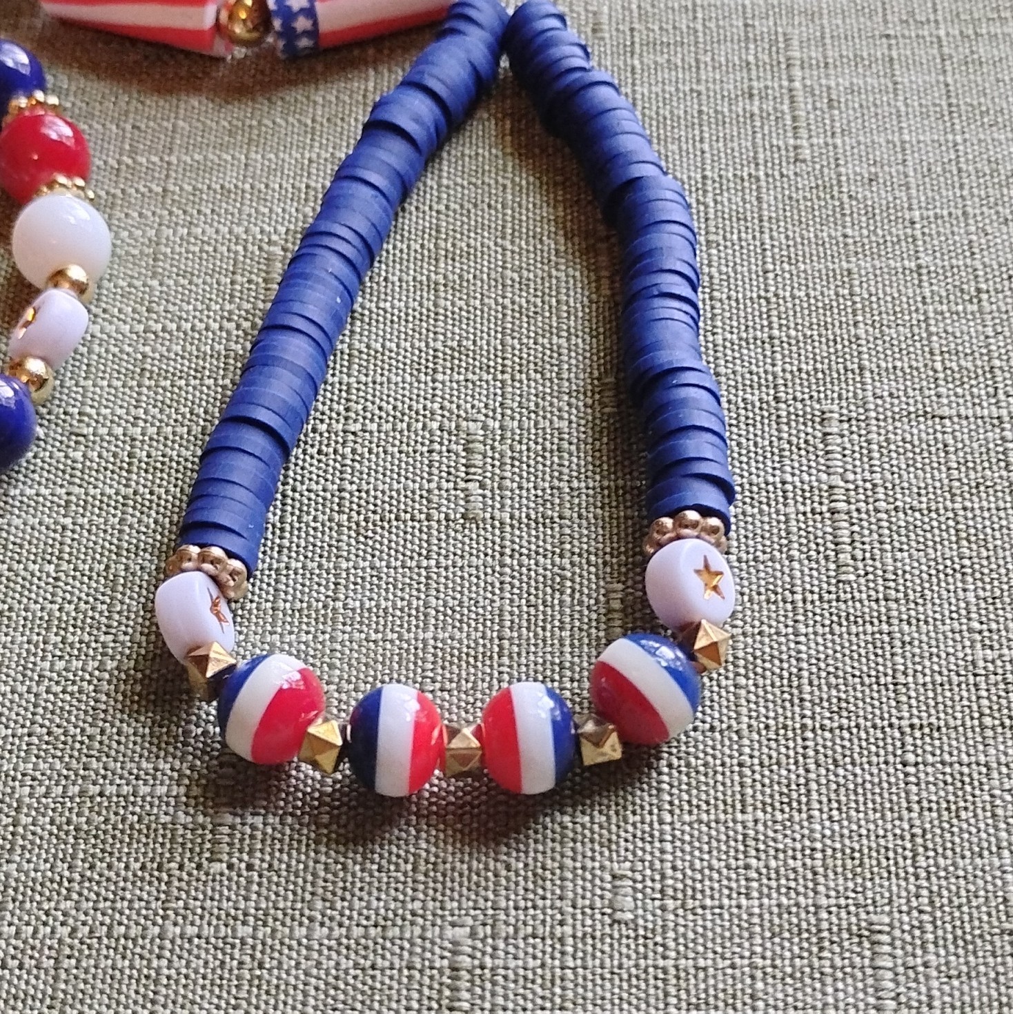 Set of 3 Patriotic Red White Blue Plastic Beaded Stretch Bracelets.