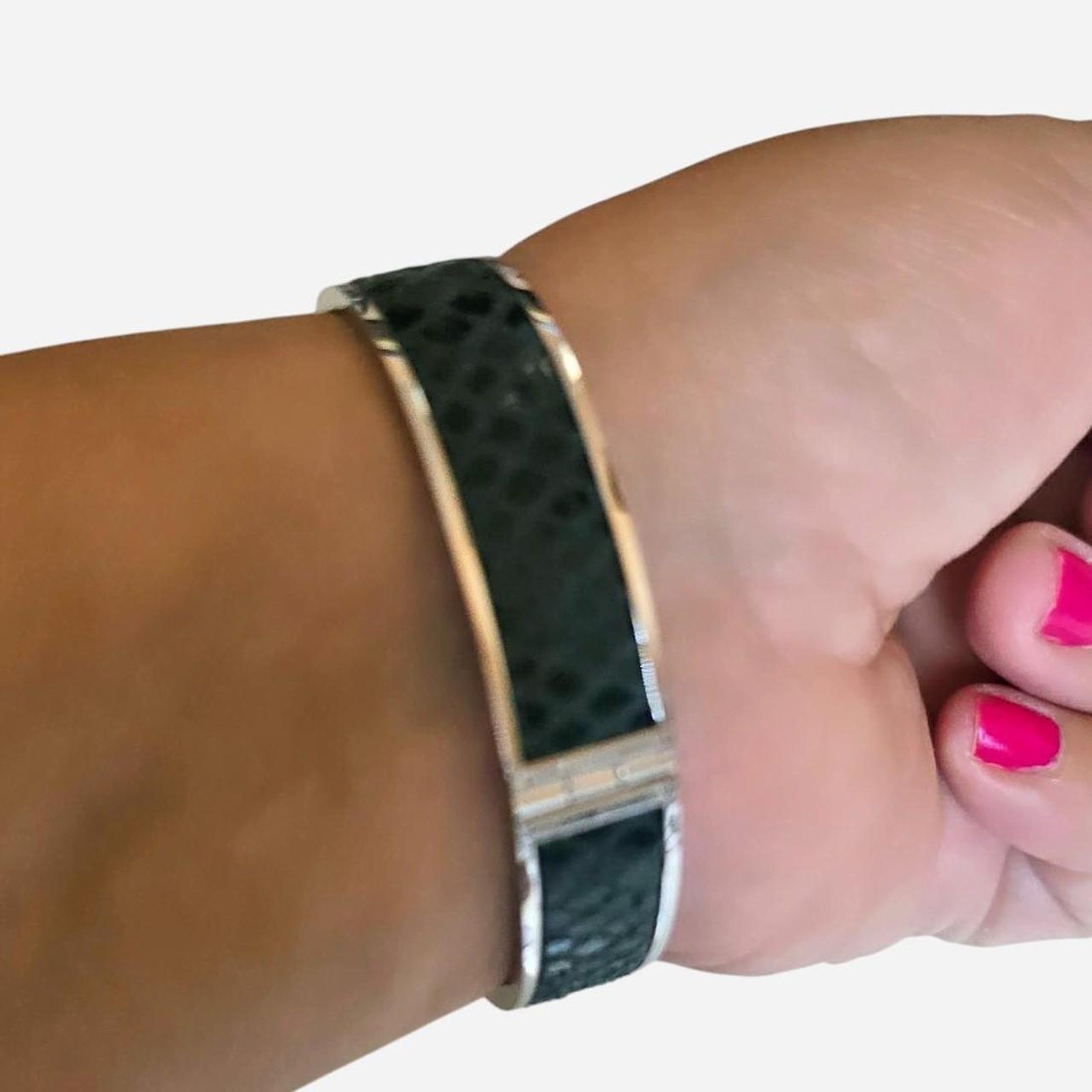 Fossil Iconic Metal Stainless Steel Snakeskin Inlay Bangle Bracelet NWT