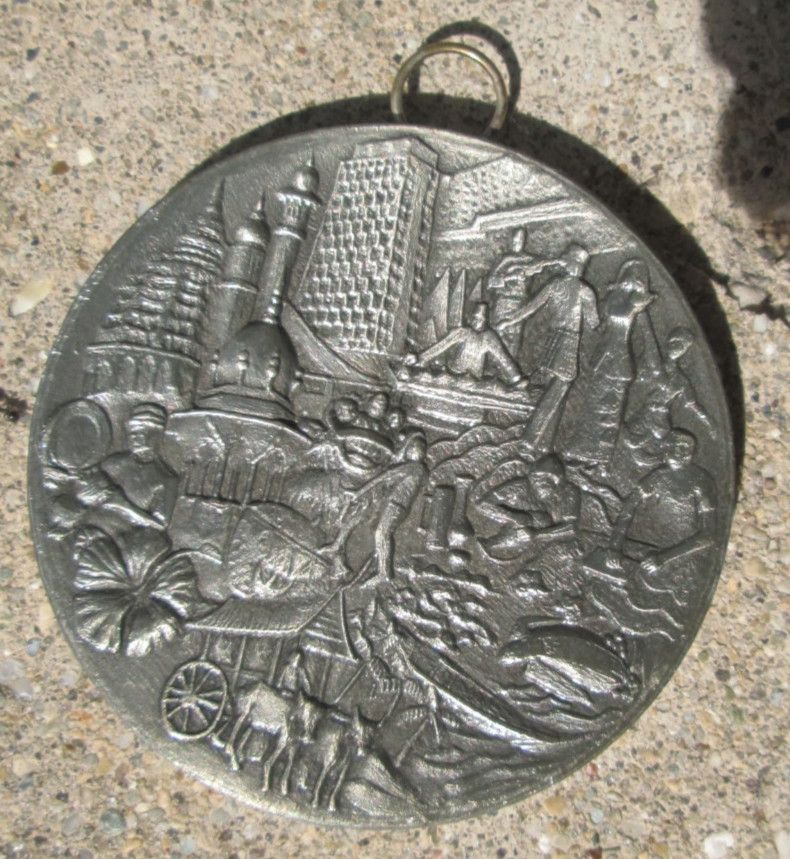 Selangor Pewter Greetings From Malaysia 2-sided Pendant
