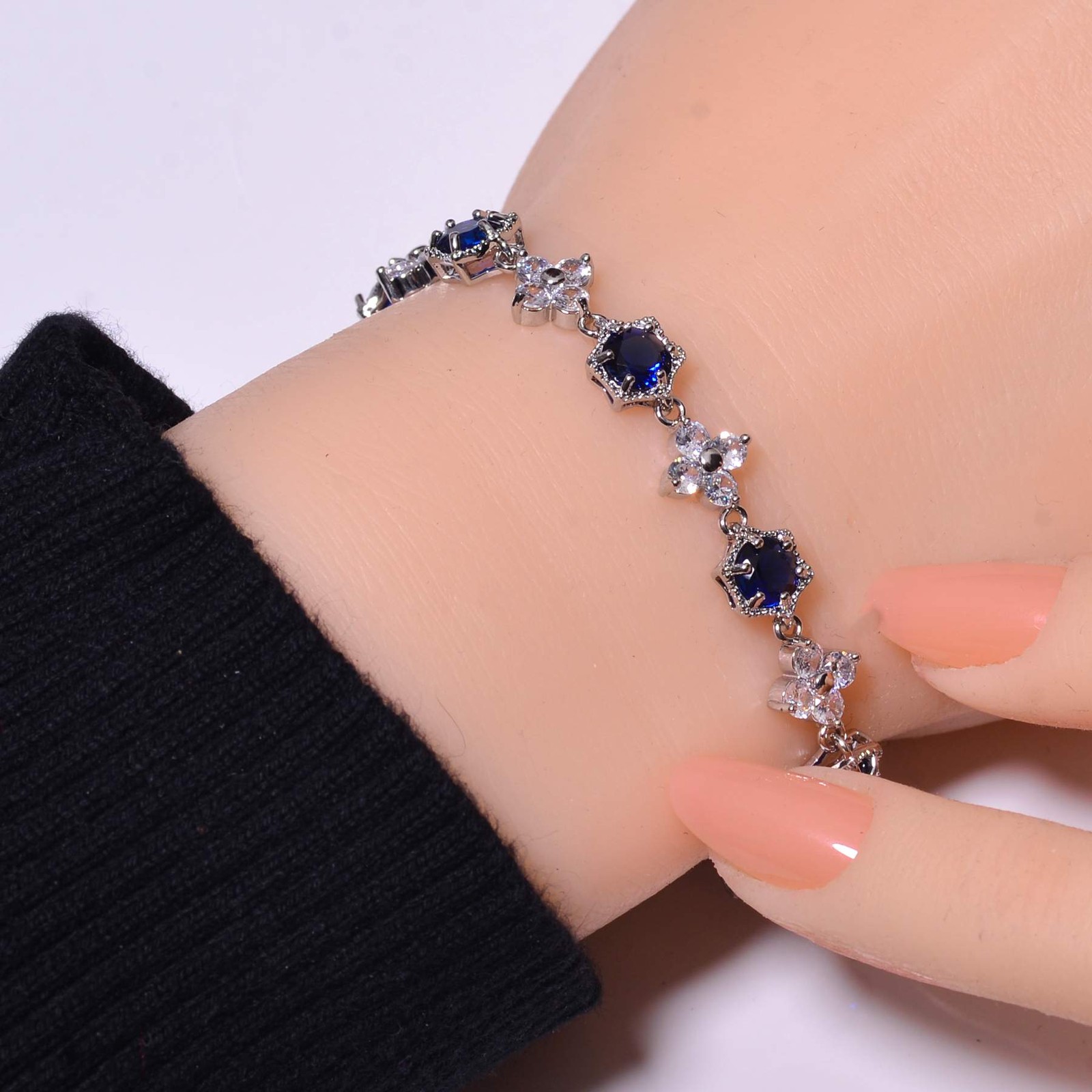 Blue Sapphire & CZ – Simulated 925 Sterling Silver Tennis Bracelet 8.99″ B53