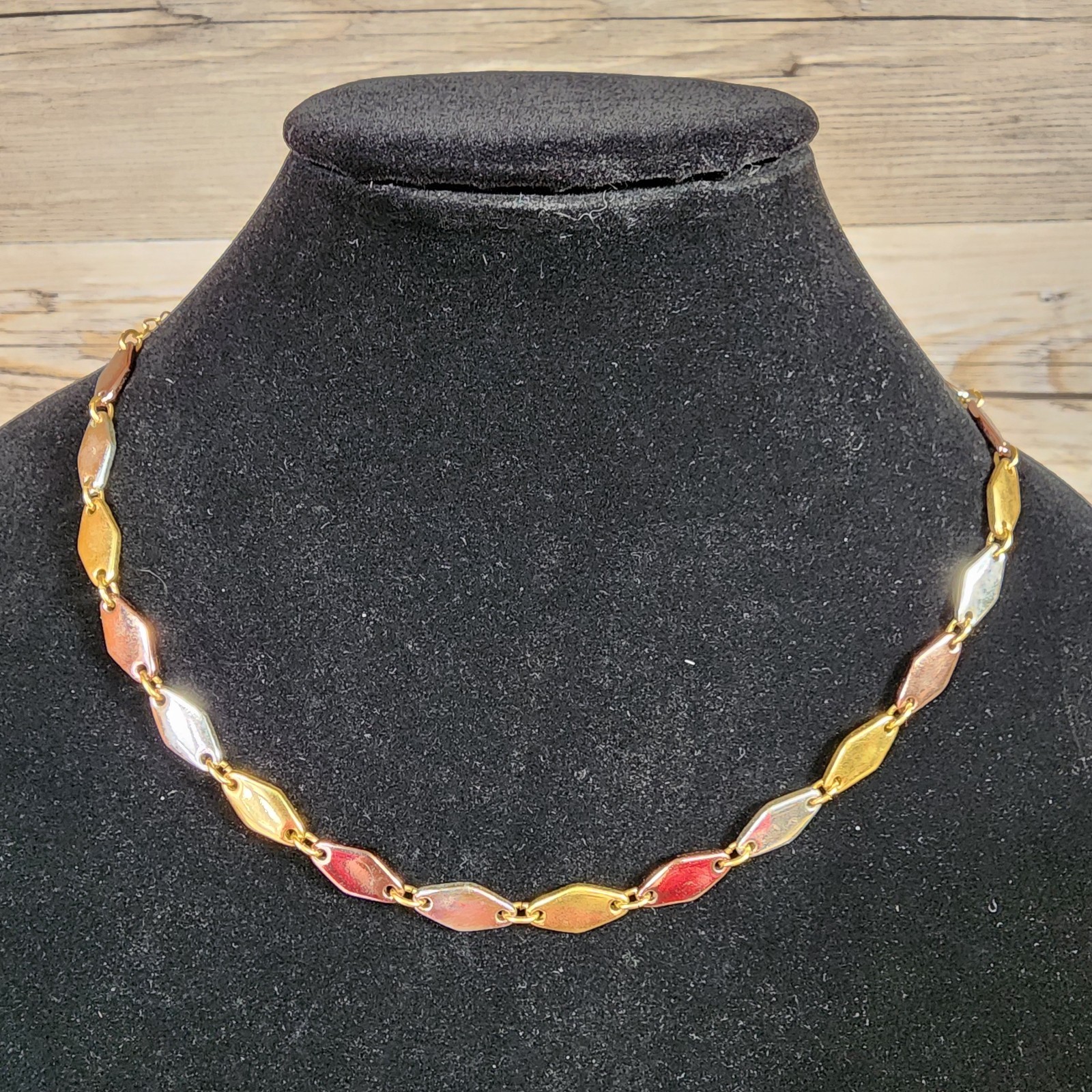 Carolina Herrera Tri Color Gold Silver & Copper Tone 17-20” Necklace Costume