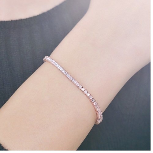 ELLE Accessories Women Bold Square Cubic Bracelet Rose Gold 17cm * 2.9mm