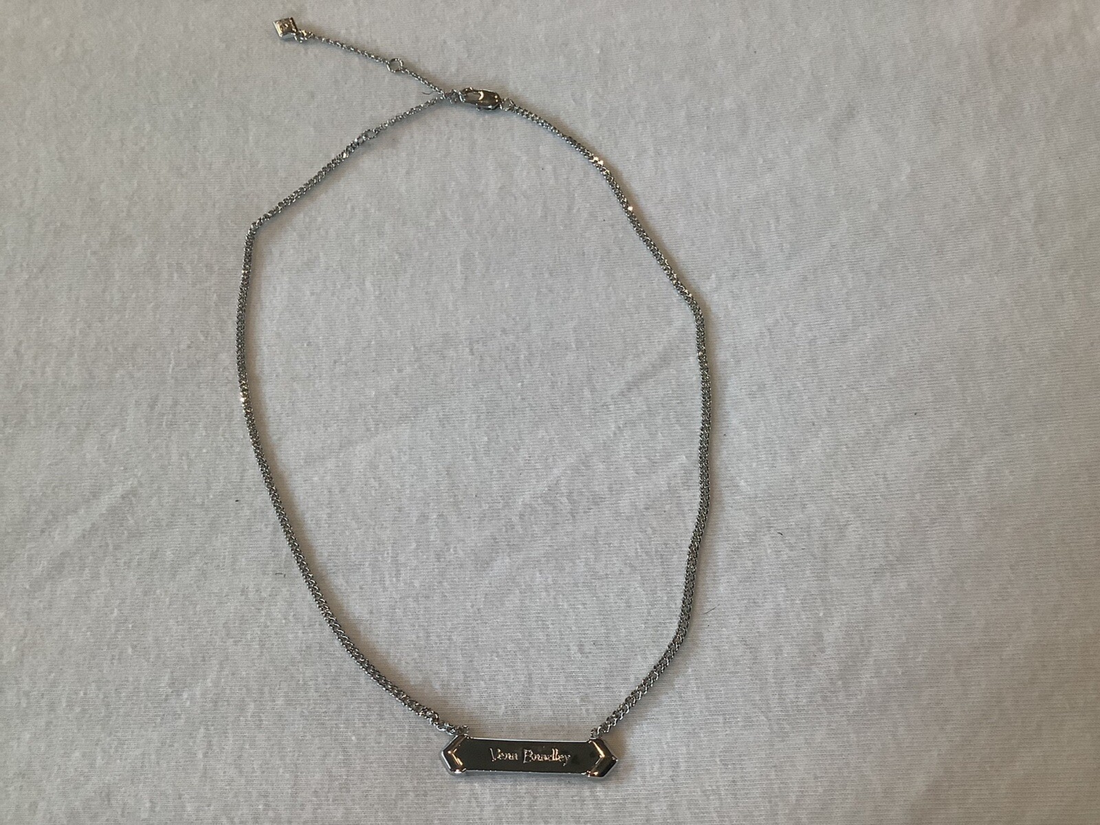 NWOT~Vera Bradley Silver Tone Live Your Dreams Bar Necklace