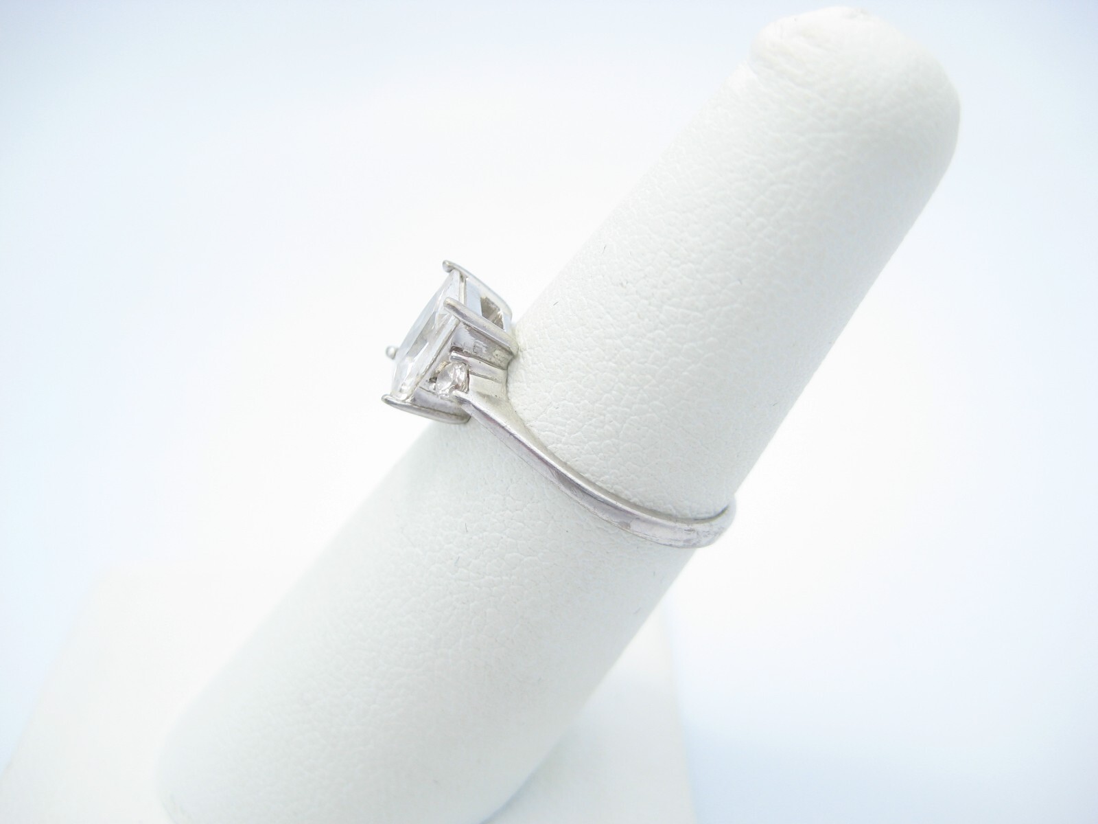 ATI Sterling Silver 6.8mm Rectangular Solitaire CZ Ring Size 6