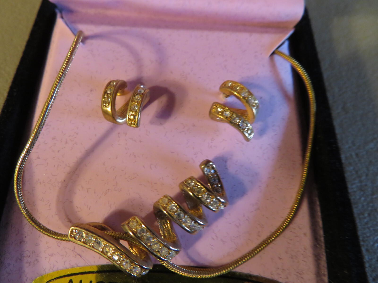 NEW Vintage Bijoux Terner Signed Gold Color Austrian Crystal Necklace & Earrings