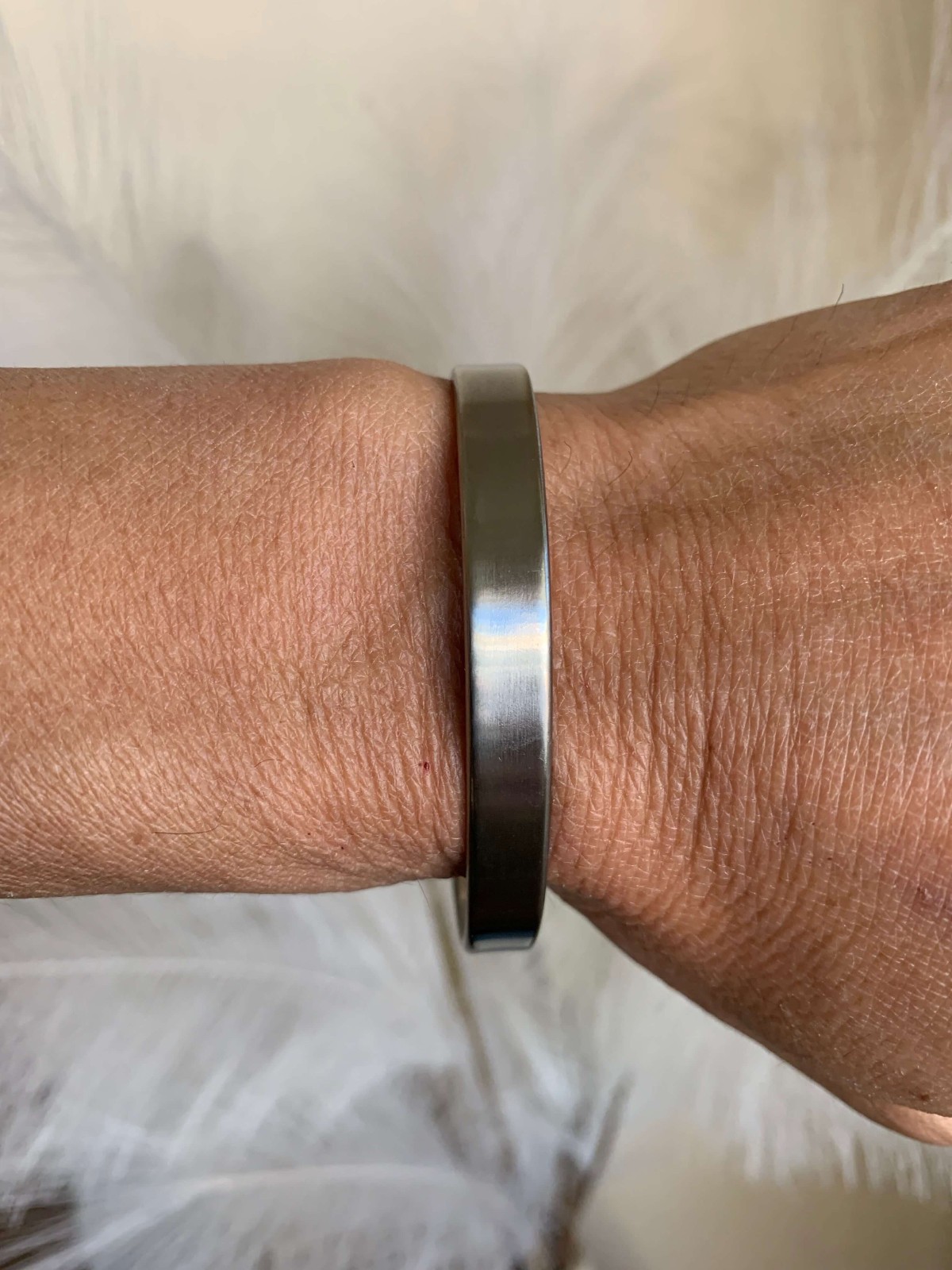 Silver Titanium Magnetic Bracelet Cuff 10 Magnets Arthritis Pain Energy Balance