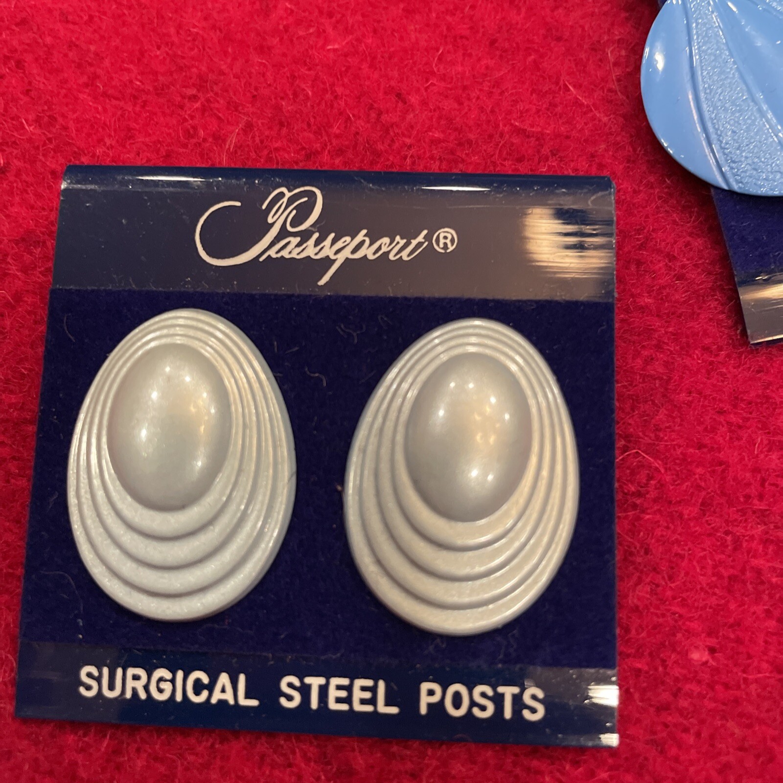 Lot Of 7 Pair New Earrings On Card Passeport Brand Plastic And Metal Pierced