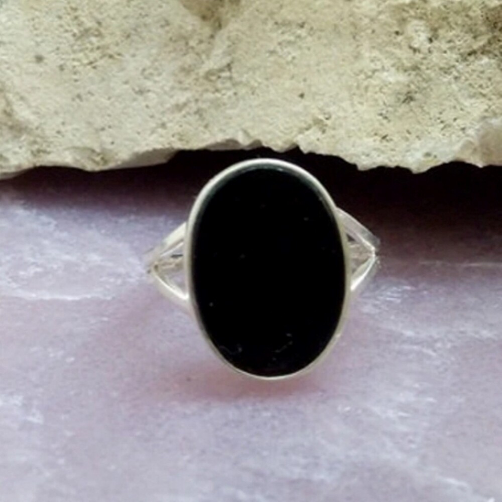 Black Onyx Gemstone 925 Sterling Silver Handmade Ring valentine Gift B-580