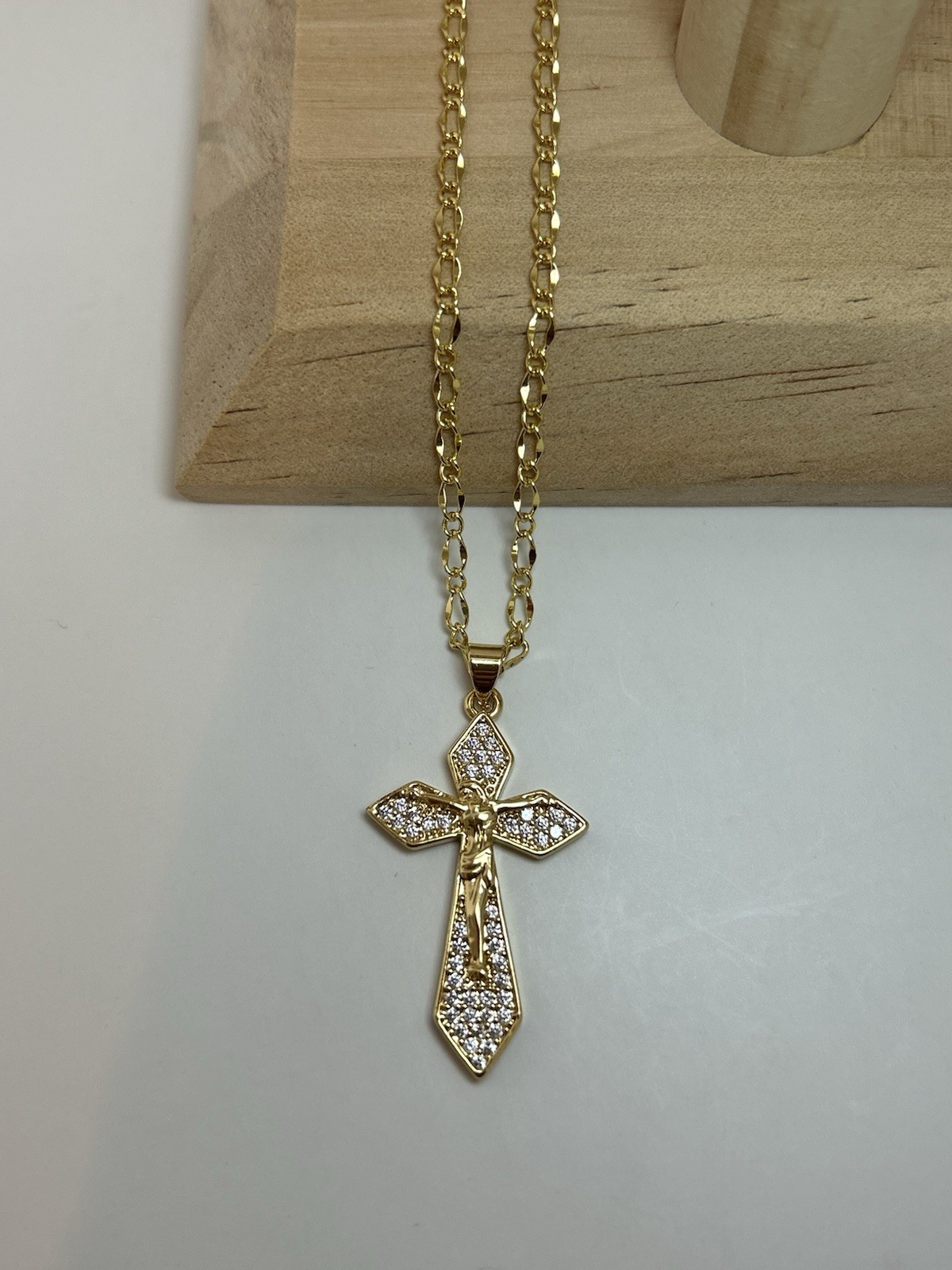 24K Gold Rolled Jesus Cross Necklace 45cm (17”) Fine Italian Figaro Chain 24ct