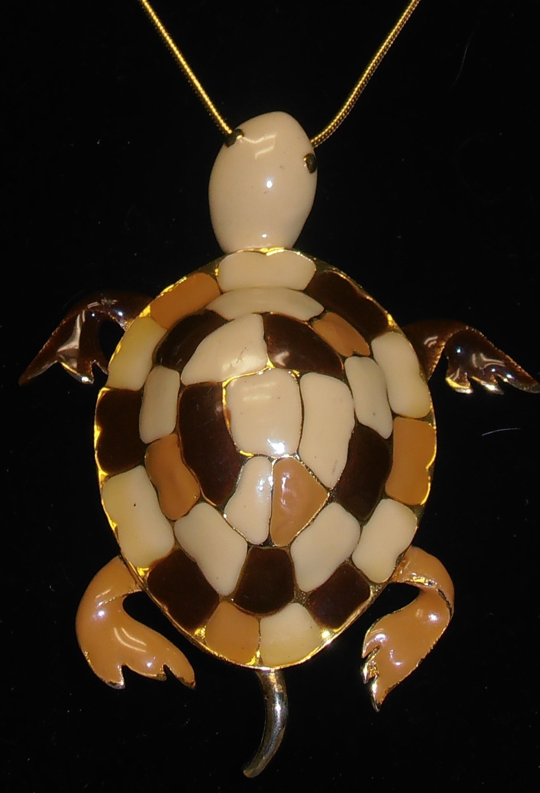 Black, Brown & Ivory Turtle Pendant Necklace