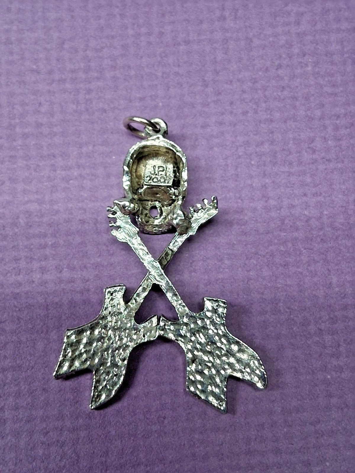 Real Metal Jewelry Musician Skull Crossed Guitars Pewter Pendant Black Enamel