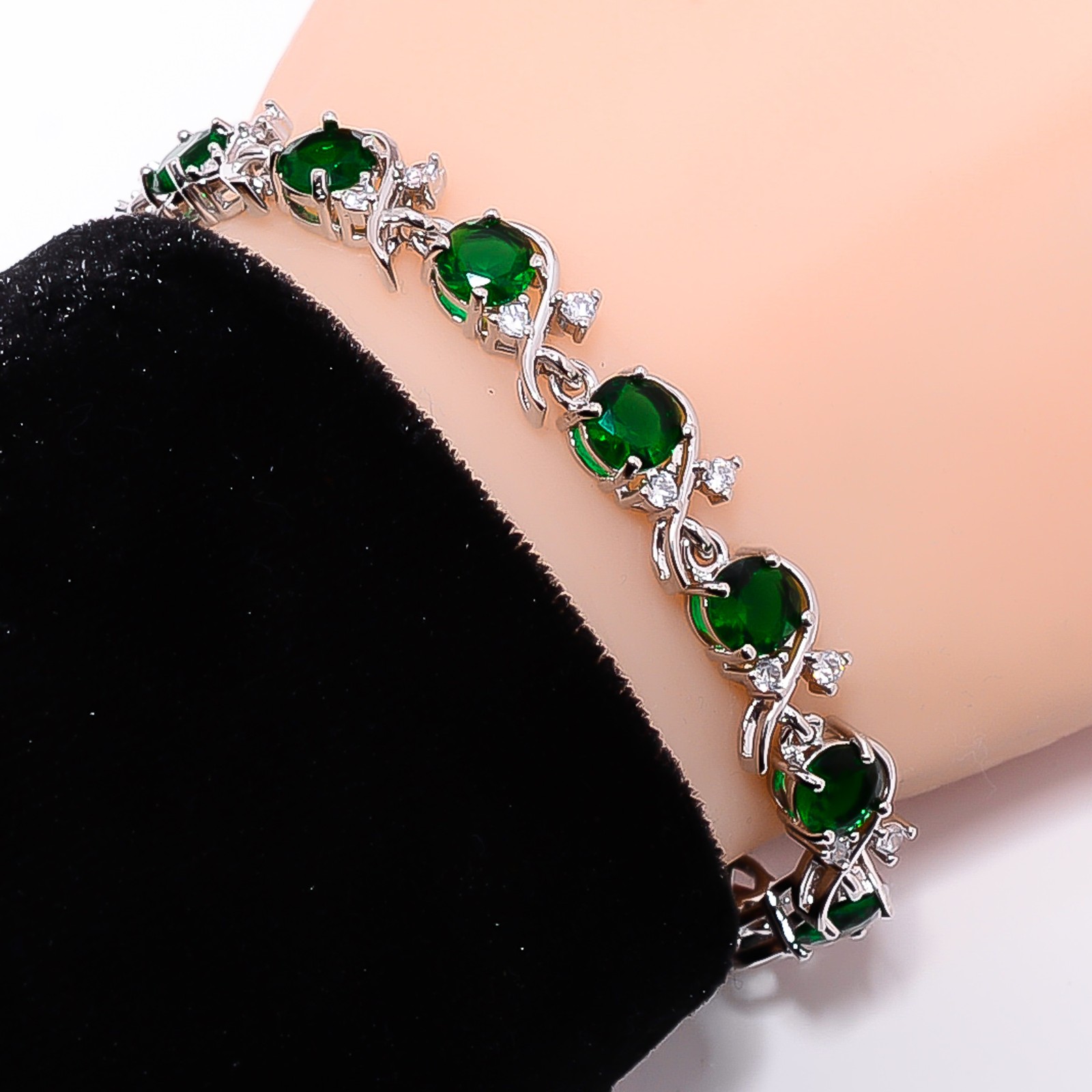 Emerald – Simulated 925 Sterling Silver Adjustable Bracelet 7-8″ B12962
