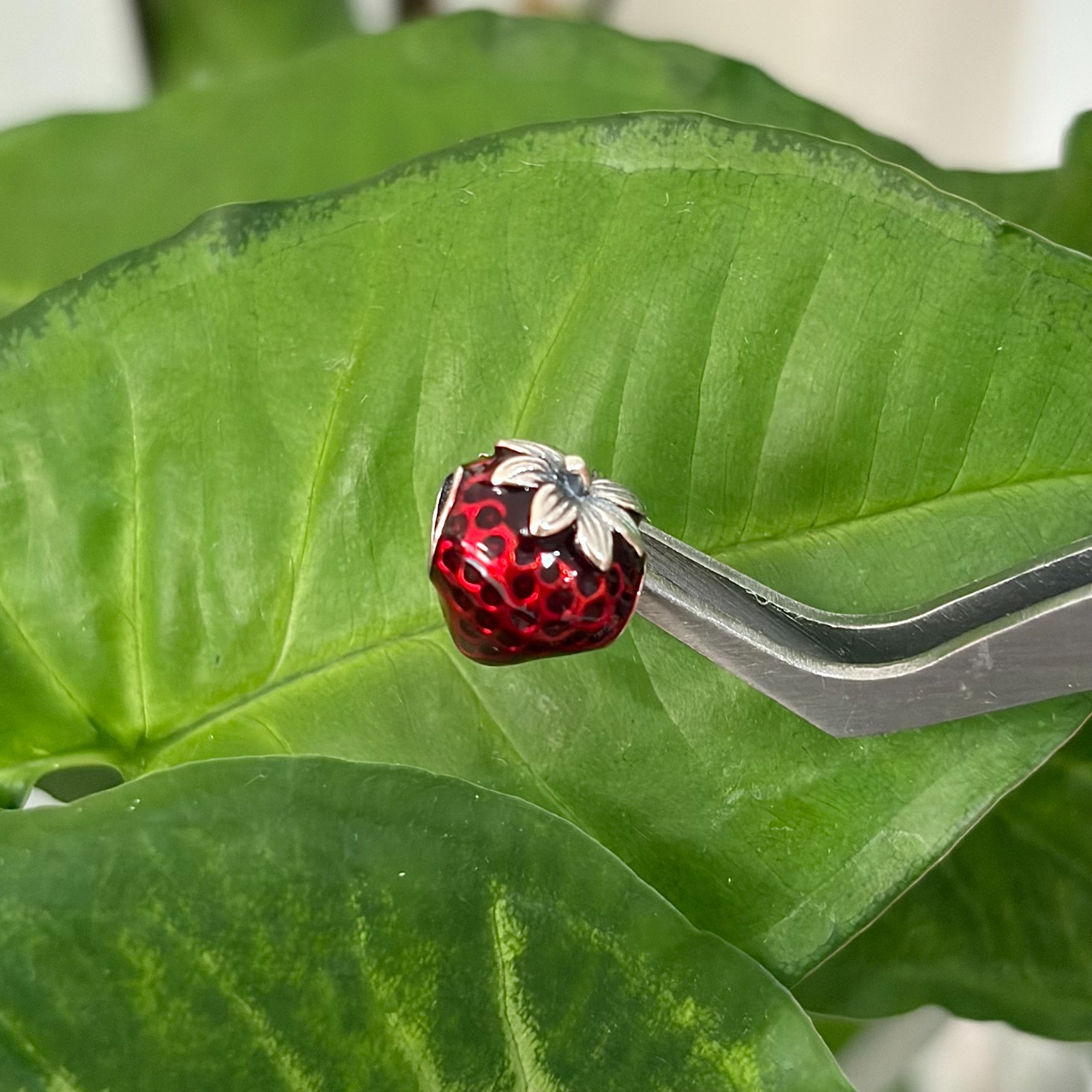 100% NEW #791681C01 PANDORA Strawberry Charm WITH BOX