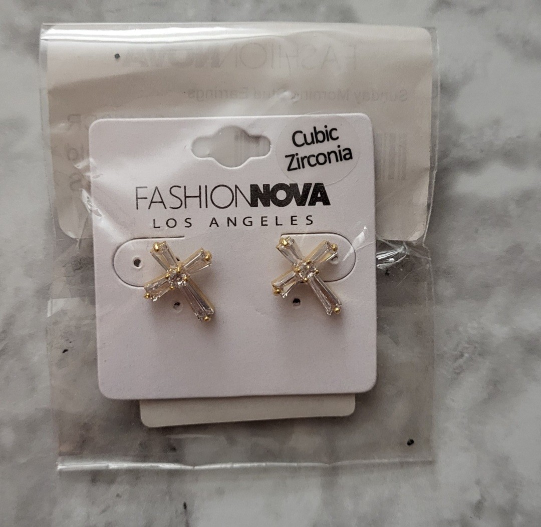 Fashion Nova Cross Stud Earrings Gold Plated CZ Baguette Butterfly 25458CR