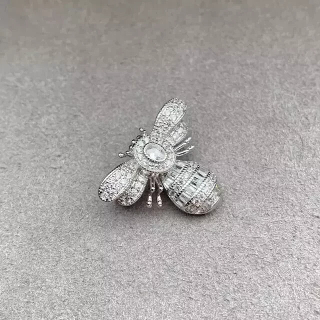Cute Honey Bee Brooch Pin 2.47 Ct Oval Simulated Diamond 14k White Gold Plated