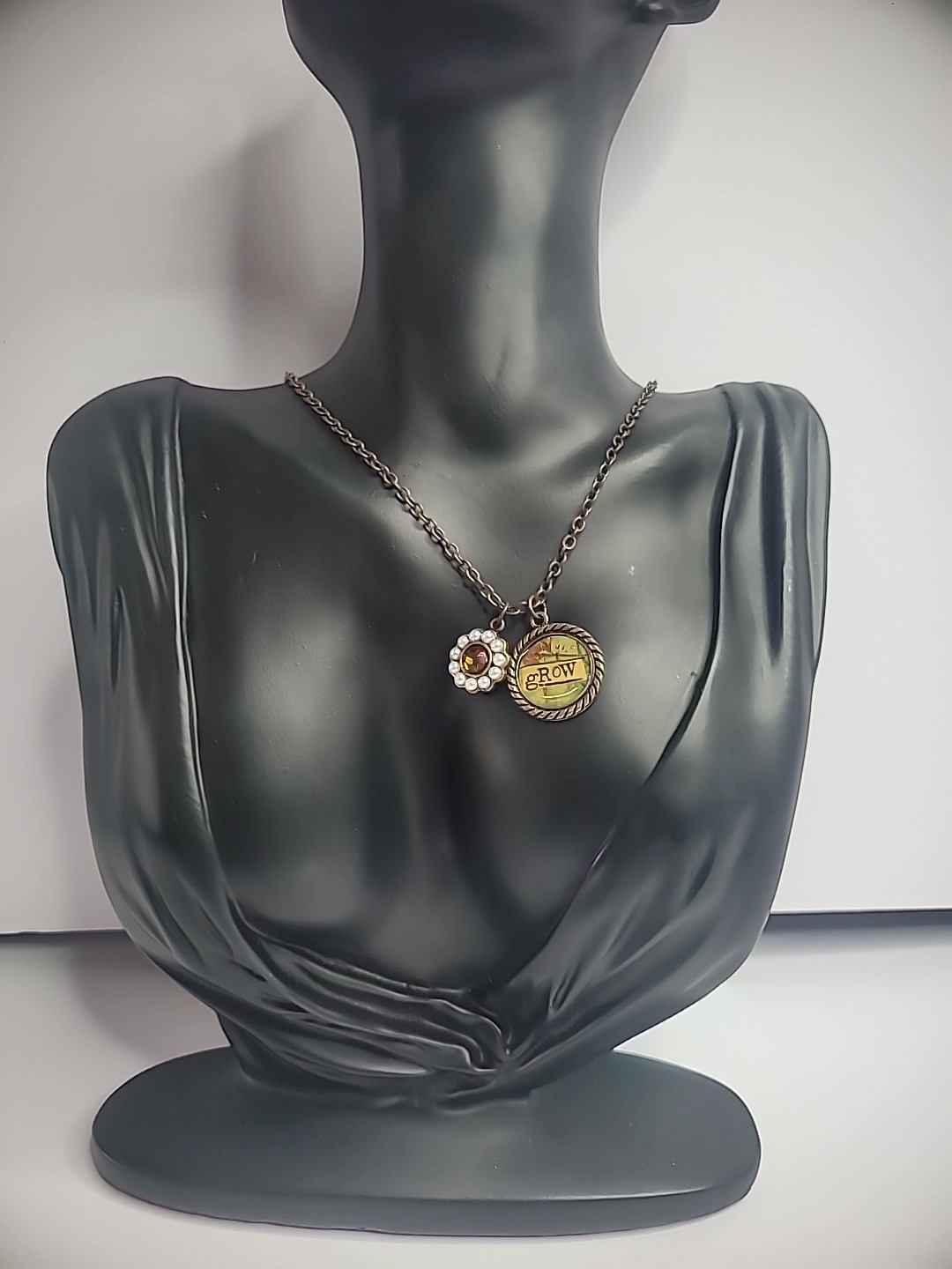 New Demdaco Studio Grow Charm Necklace Gold Tone Charms Beaded Jewelry Costume