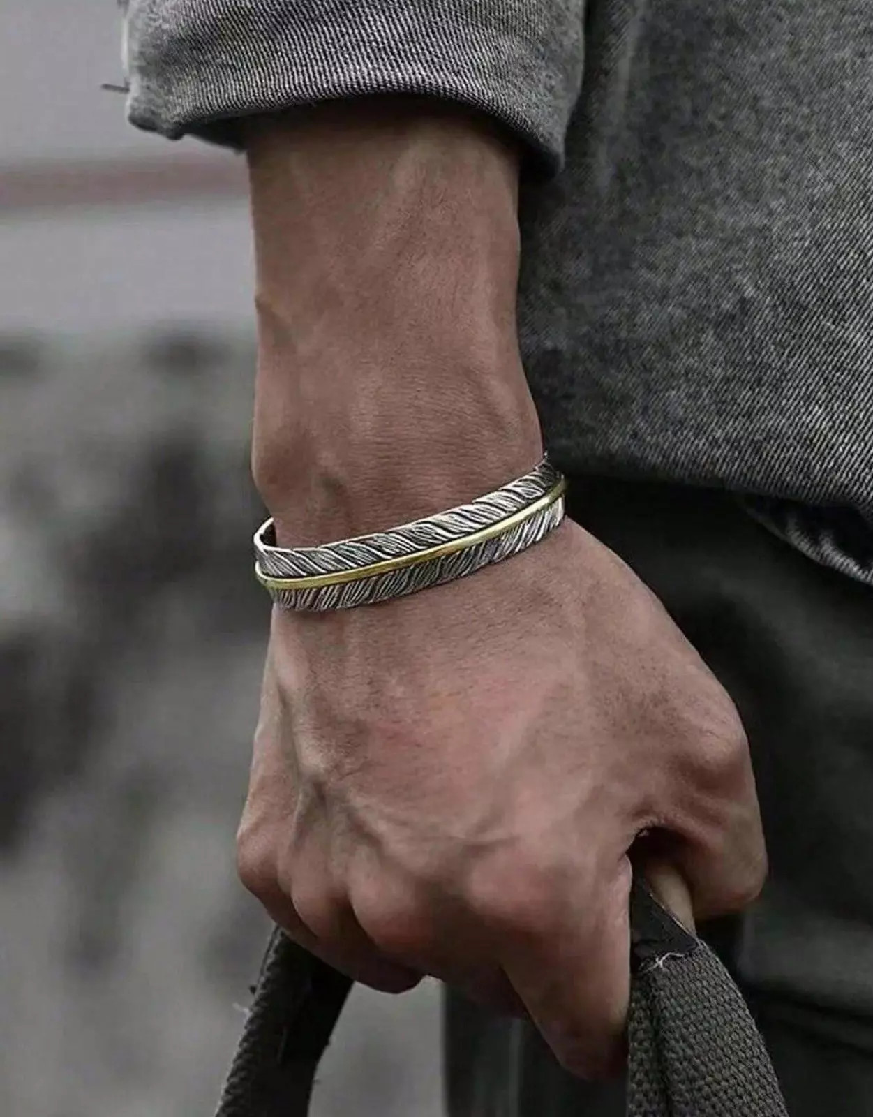 Pulsera De Manguito Abierta Estilo Vintage Para Hombre Brazalete Plumas De Plata