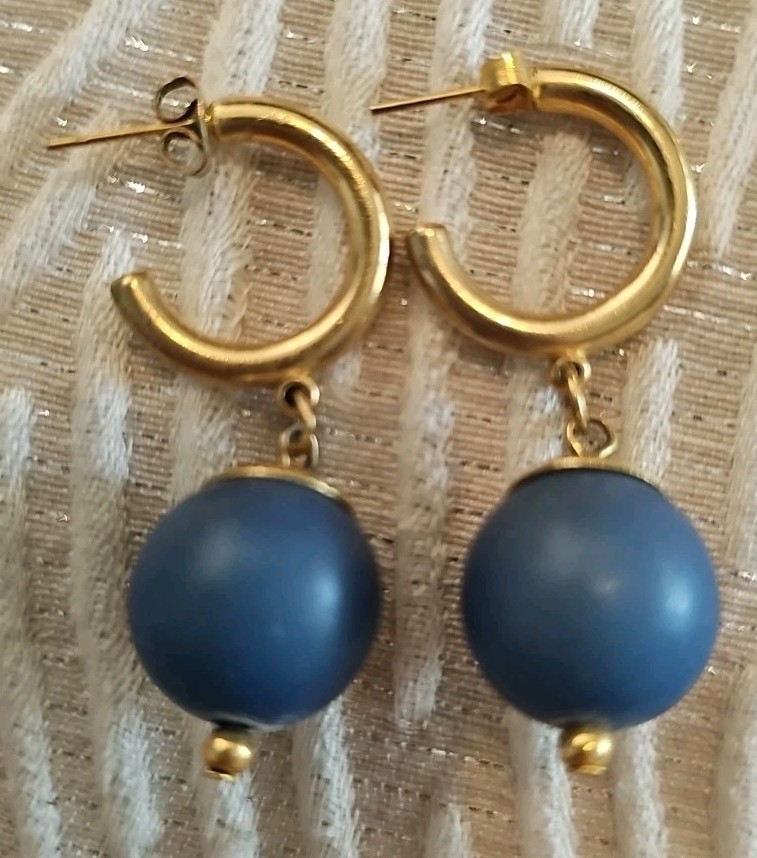 Pierced Dangle Post Earrings Goldtone Hoop W/Round Blue Wood Ball 1 3/4″ L