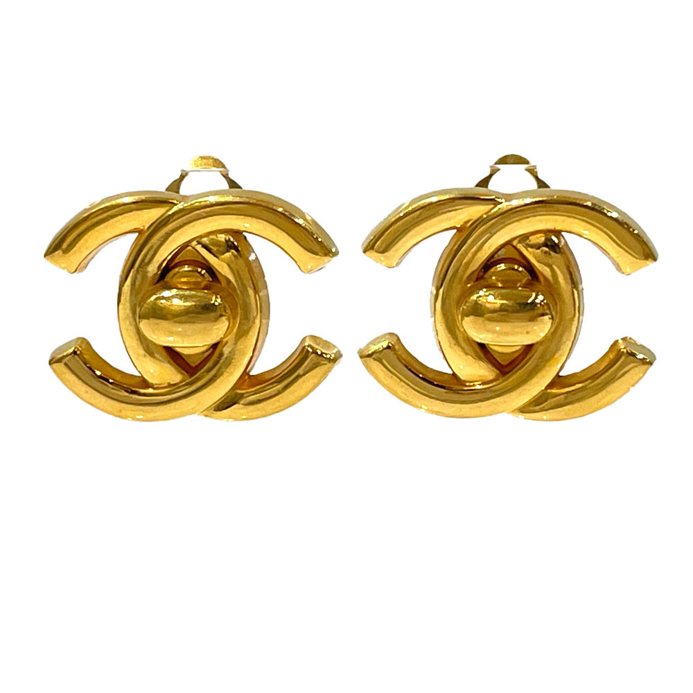 CHANEL 96P Coco Mark Round Shape Earrings