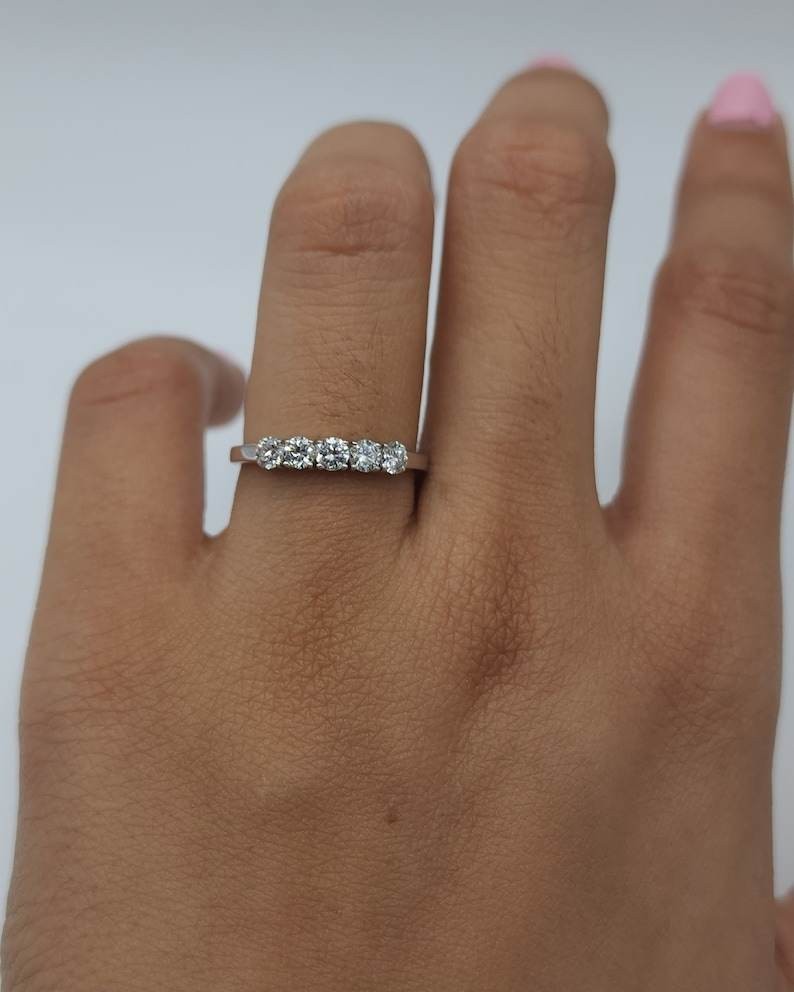 0.50 ct round Cut lab grown Band Wedding Ring 14K white Gold Plated