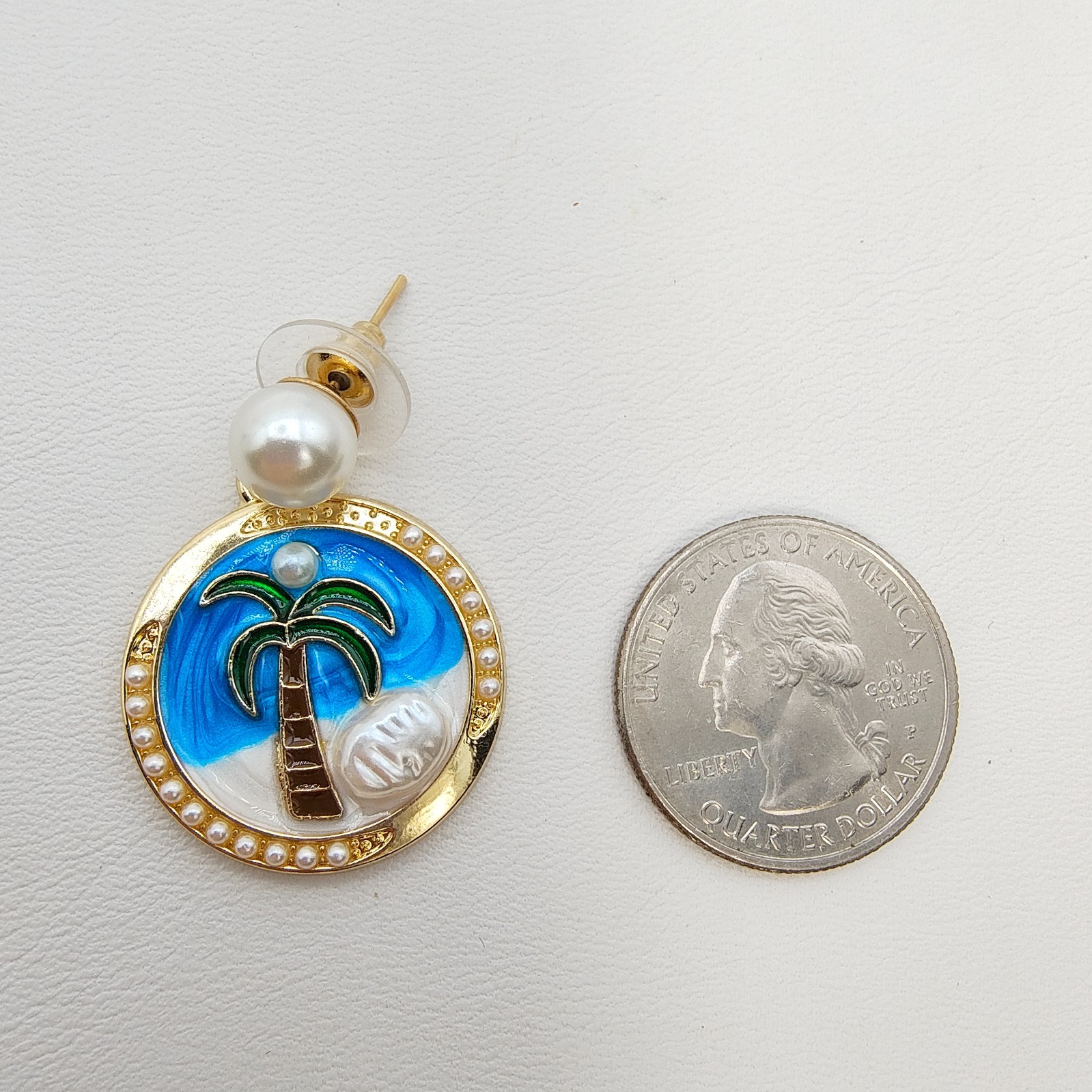 Gold Tone Palm Tree Beach Dangle Drop Earrings Faux Pearl Beach Coastal Summer