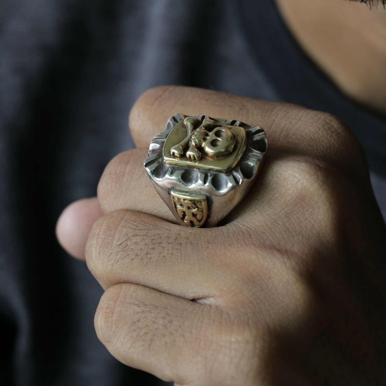 skull crossbones Mexican Biker Ring sterling silver Vintage pirate Caribbean sea
