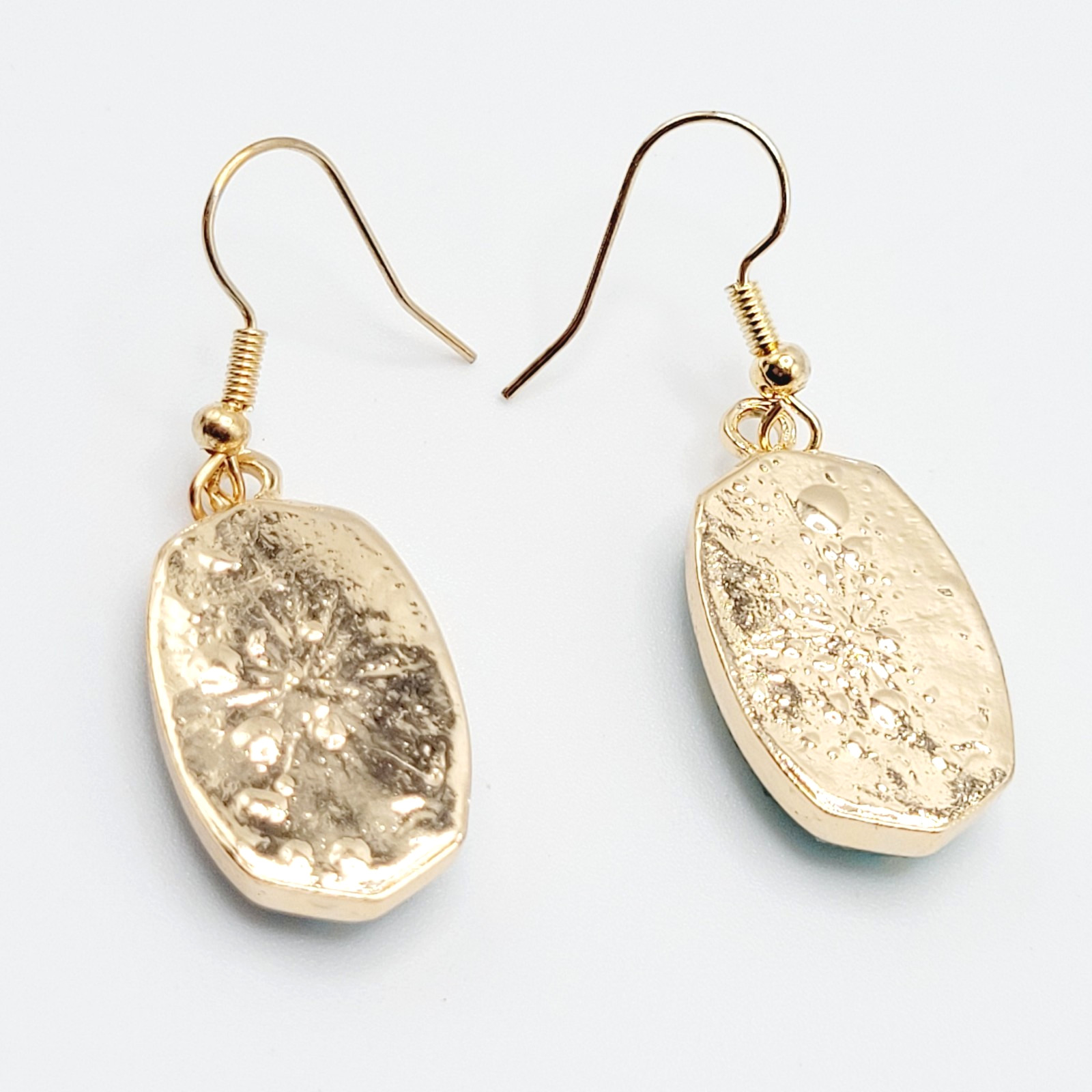 Modern Sparkle Faux Druzy Turquoise Color Gold Tone Pierced Hook Dangle Earrings
