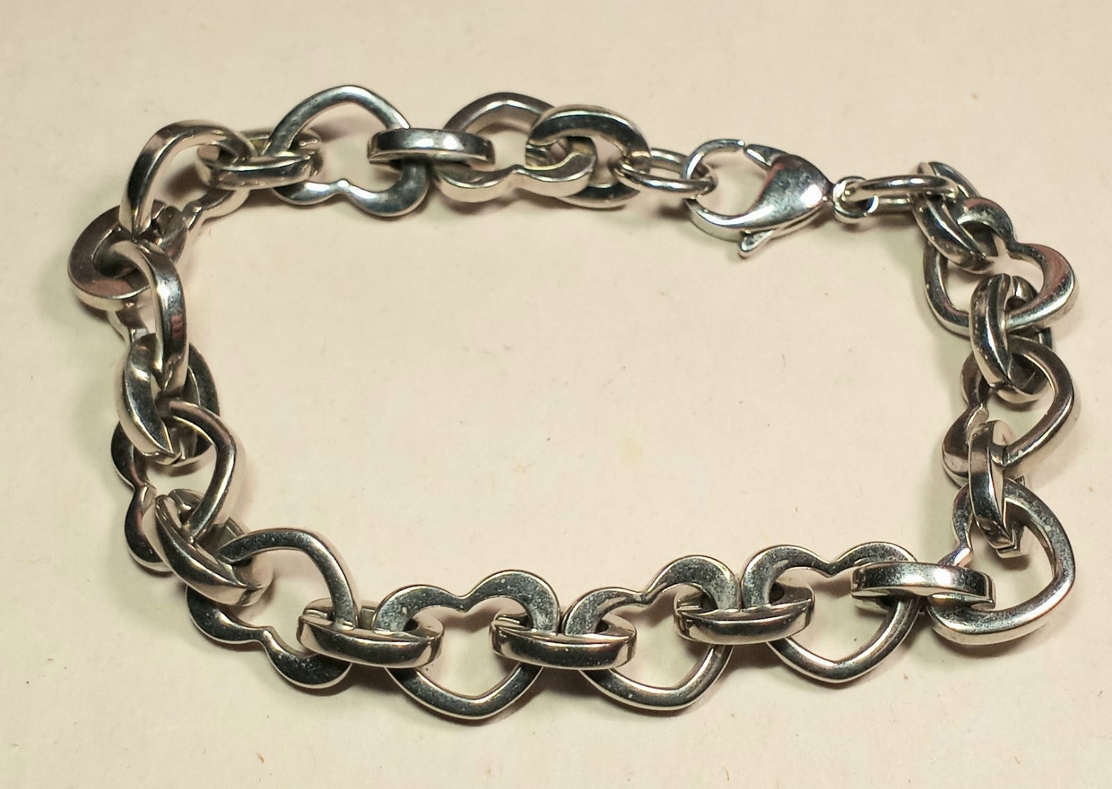 SVD Stainless Steel Heart Link Bracelet 7-1/4″