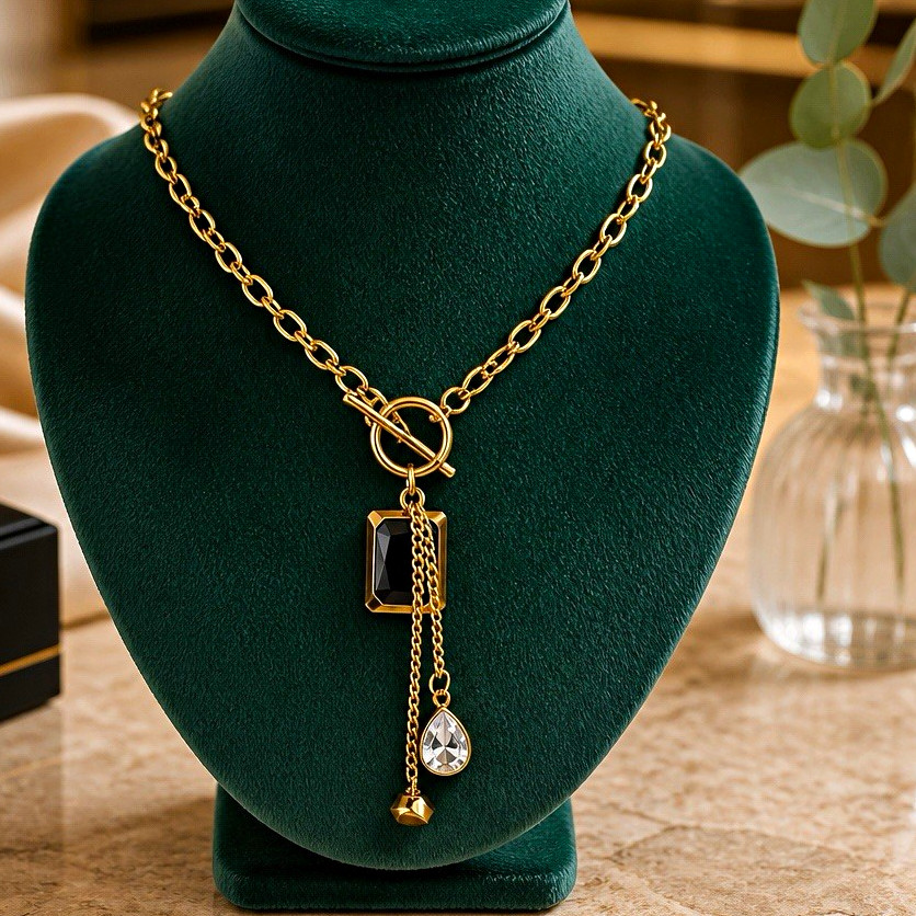 Gold Tone Cable Chain Necklace Charm Pendant Clear Round Crystal Drop Metal