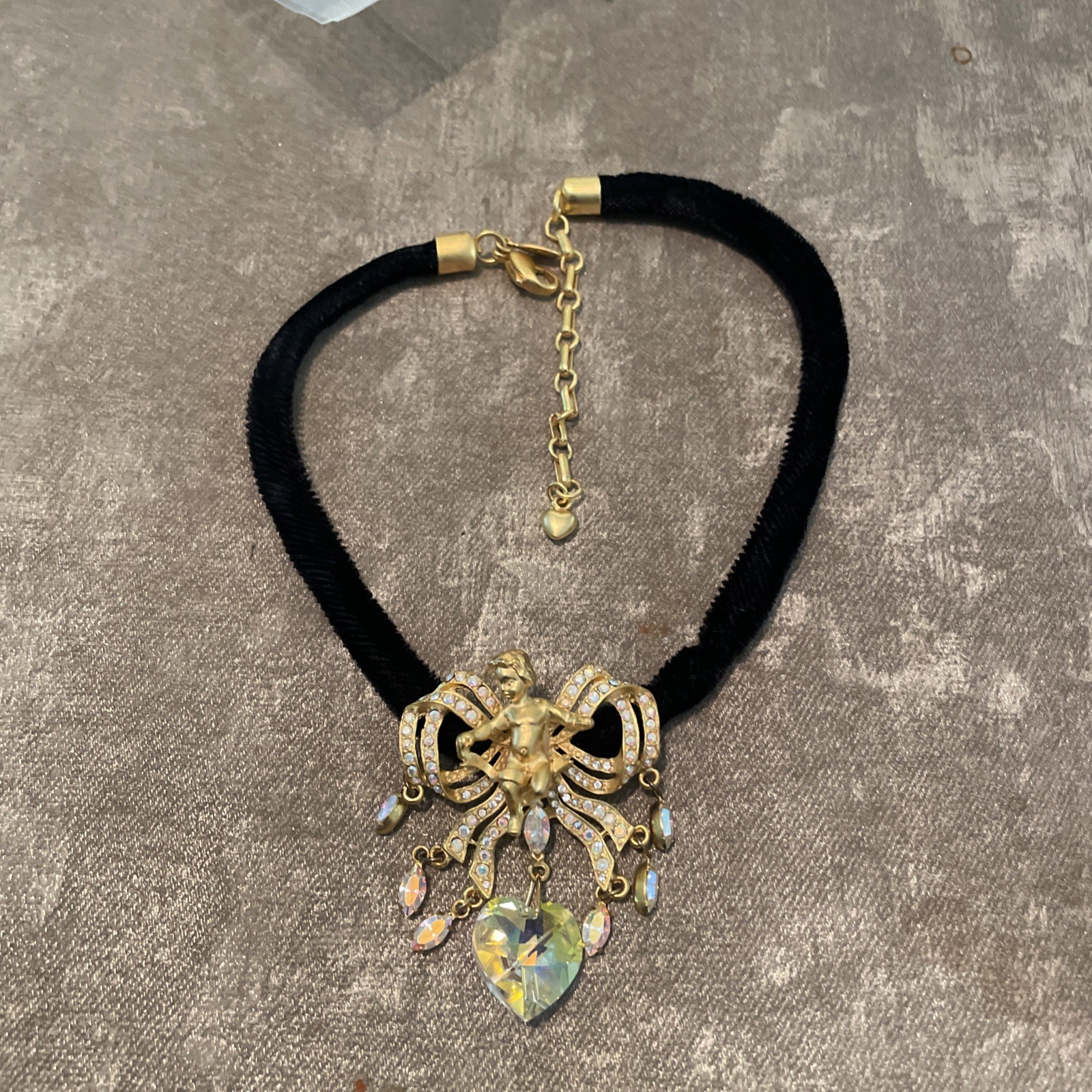 Vintage Kirks Folly Aurora Borealis Crystal Cherub Heart Velvet Necklace
