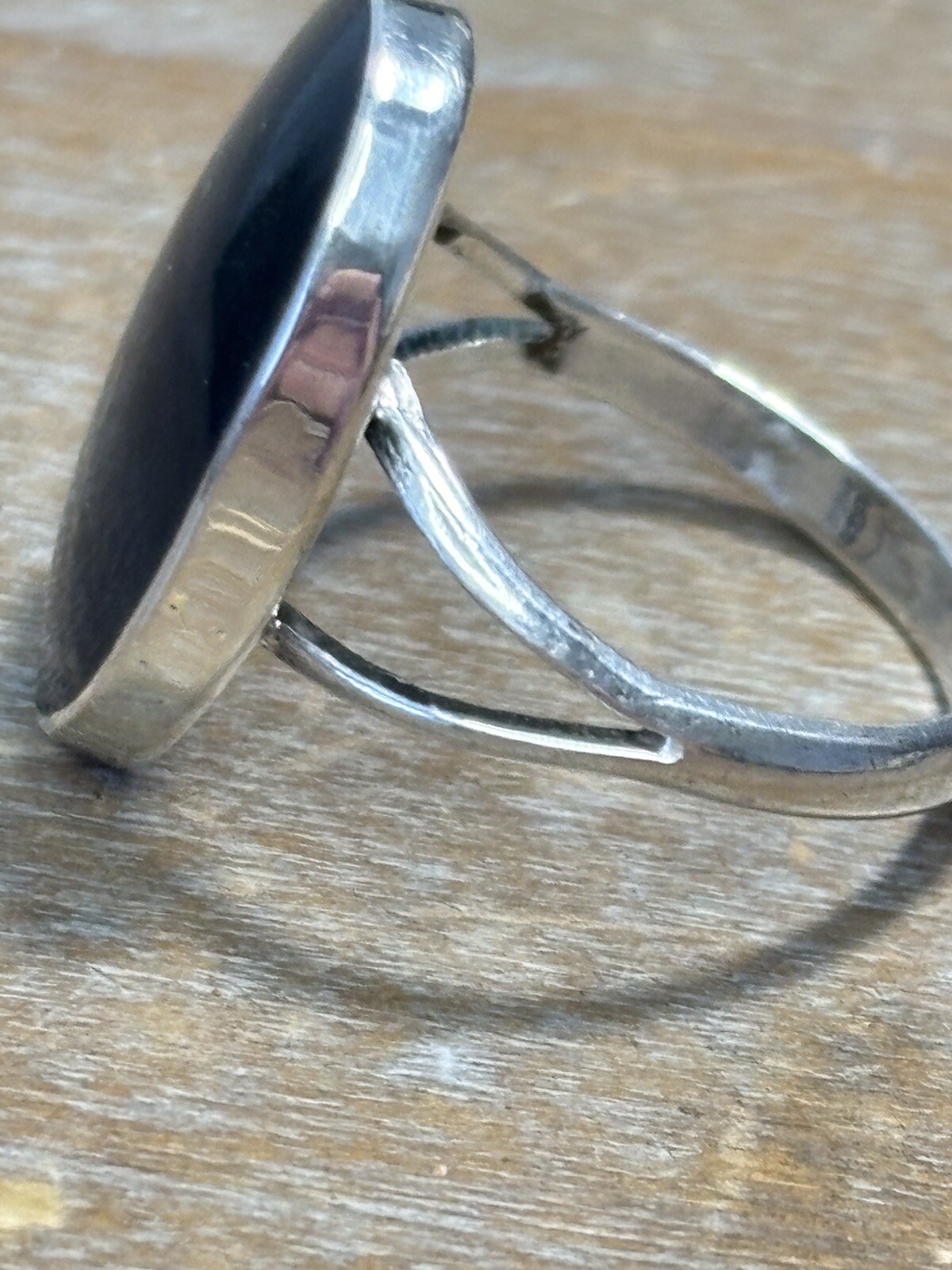 Sterling Silver Gray Oval Stone Ring Size 6.25 3 Grams read description