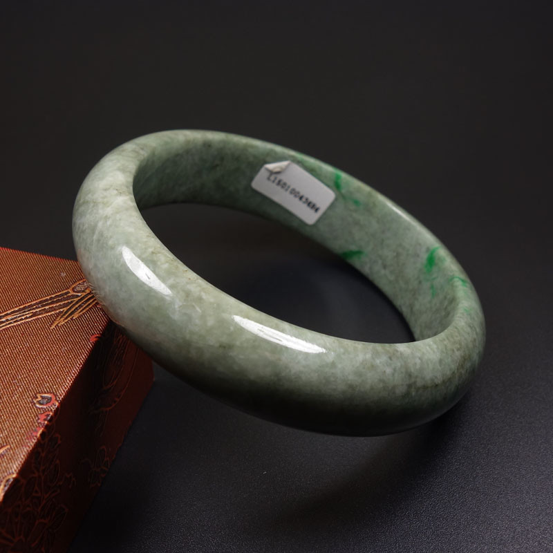59mm Certified Grade A 100% Natural Green Jadeite Jade Bangle Bracelet Z7021