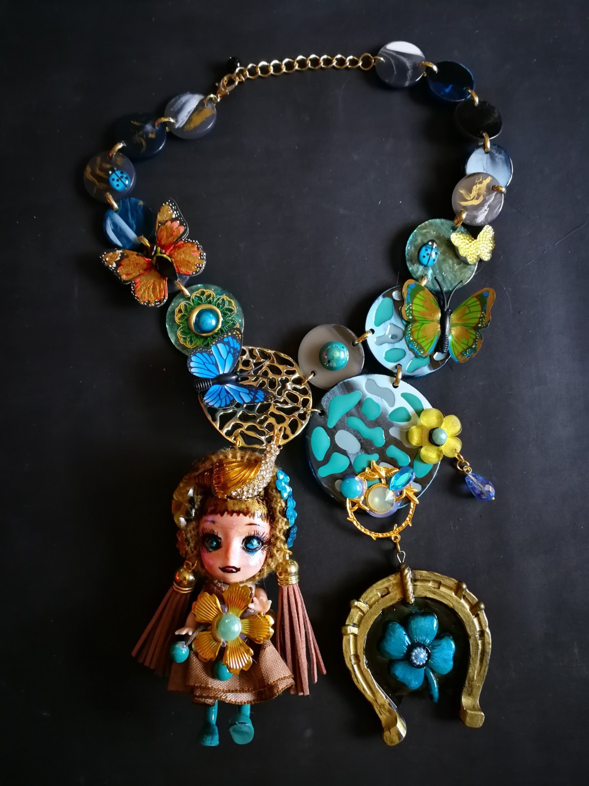 Horse Iron Four-leaf Clover Vintage Doll Head Jewellery Lucky Charm Butterfly