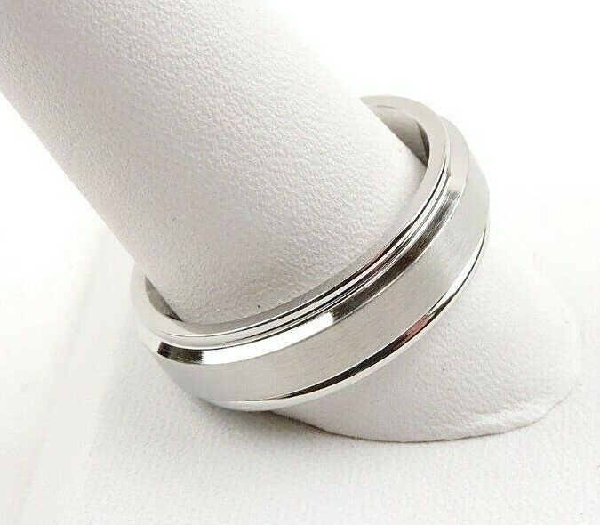 Stainless Steel Textured Brushed Comfort Fit Band Ring – Free Gift Packaging