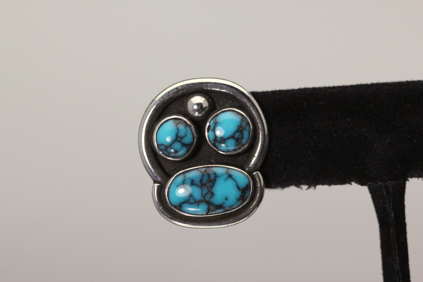 925 Sterling Silver Non-Pierced Screw-back Blue Stone Earrings 9.1 G (EAR5400)
