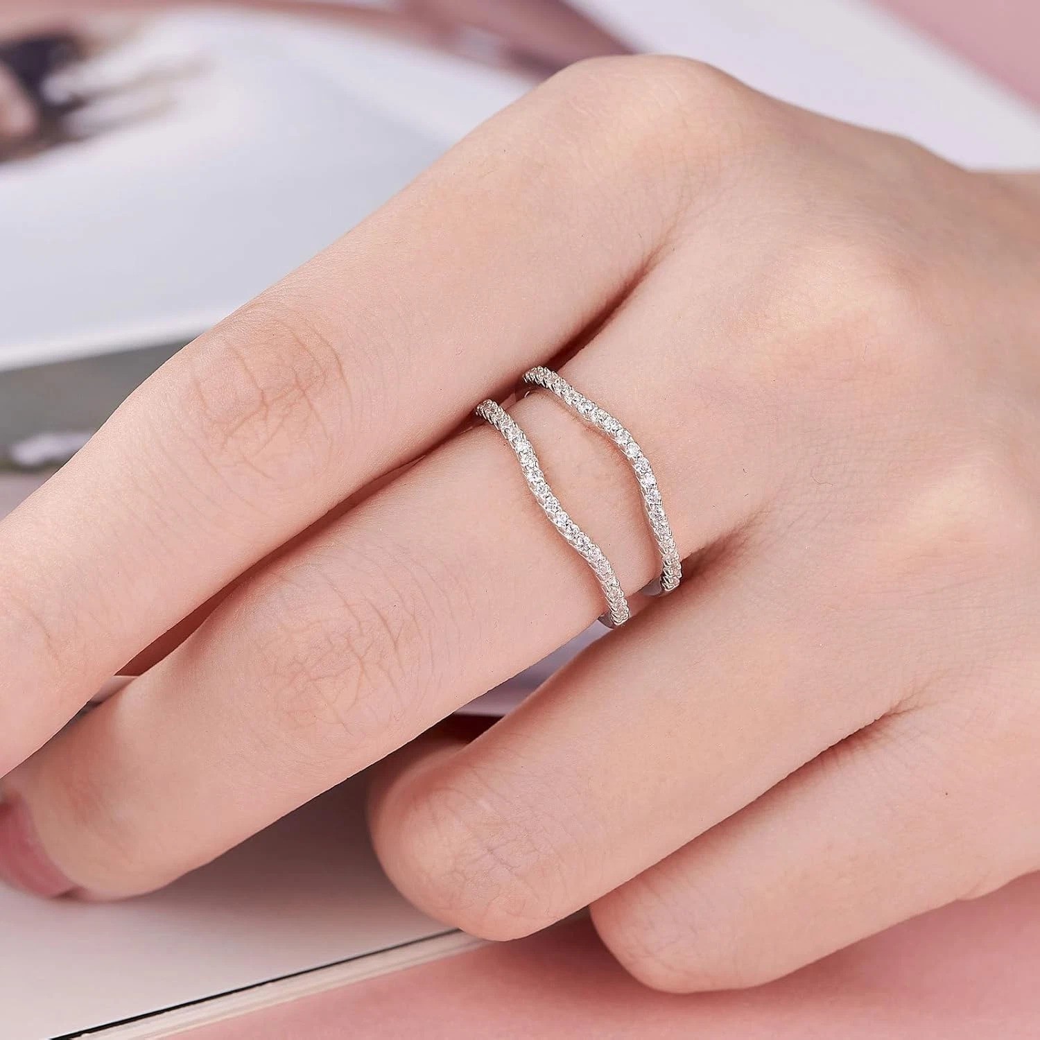 SHELOVES Curved Cubic Zirconia Wedding Enhancer – Sterling Silver Size 5 to 10