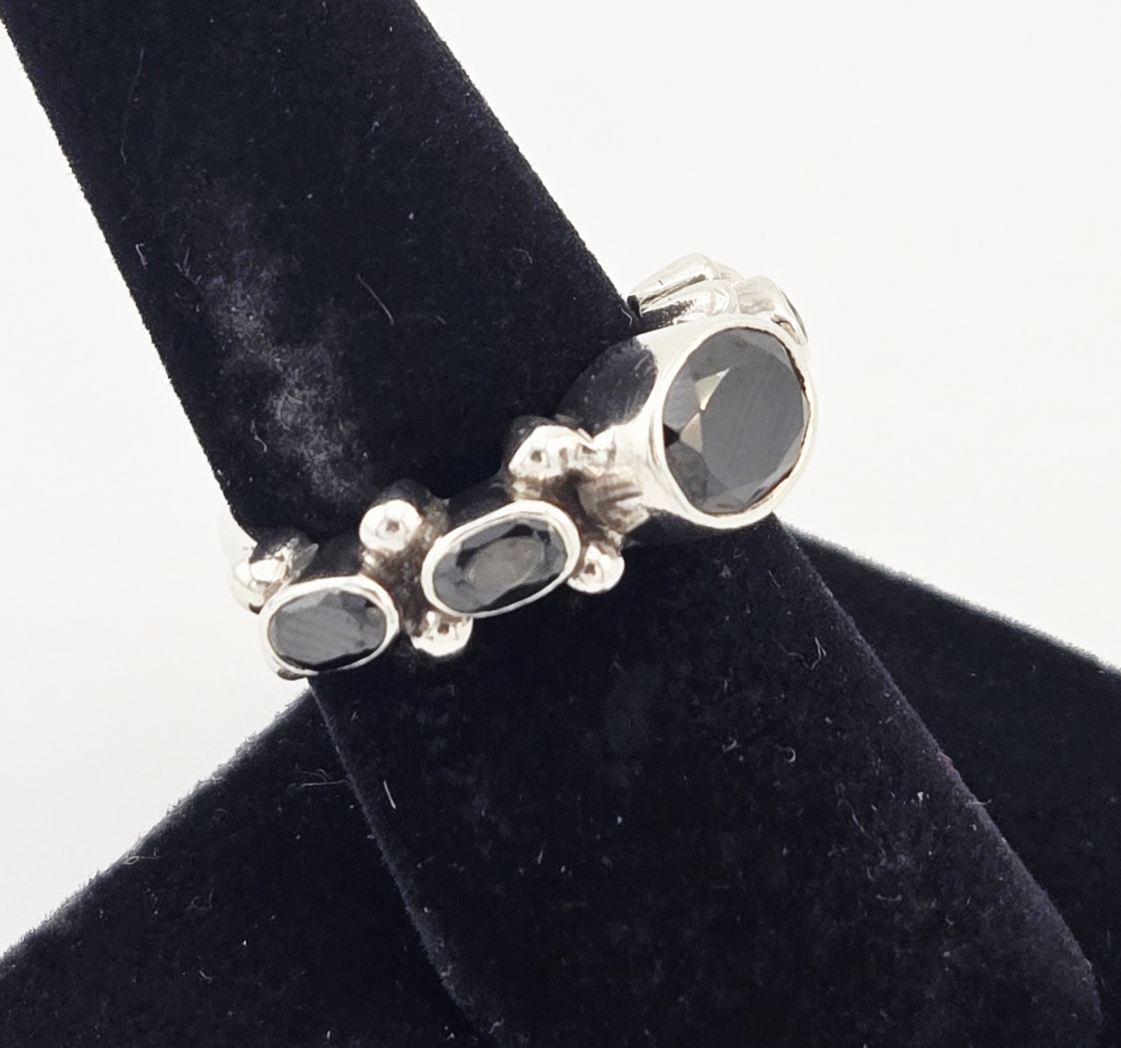Vintage KumKum Sterling Silver Oval Gemstone Ring Size 7 – 8.2g