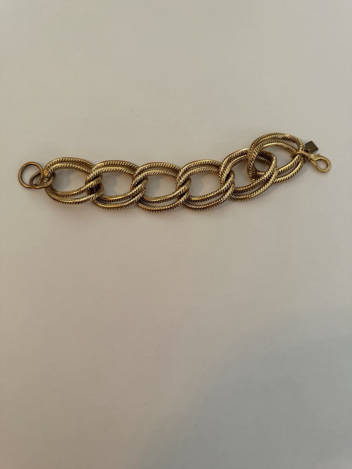 JOHN WIND GOLD TONE DOUBLE HOOP CHAIN LINK BRACELET
