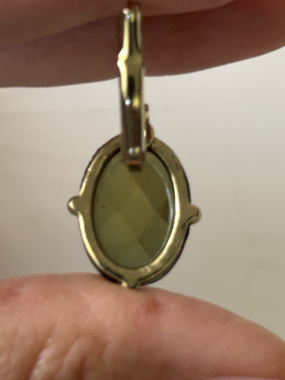 Olive Green Faceted Glass Drop Earrings Gold Tone Leverback Costume Jewelry
