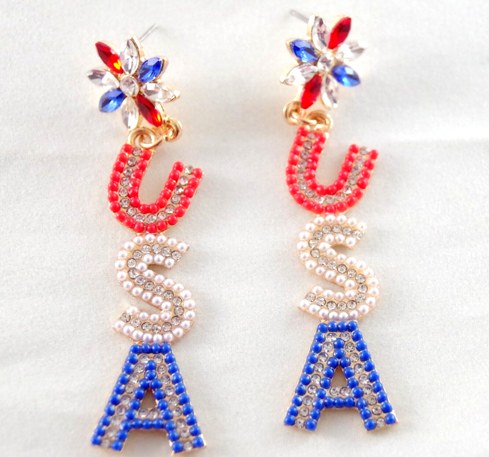 3″ BETSEY JOHNSON PATRIOTIC USA RED WHITE & BLUE RHINESTONE DROP DANGLE EARRINGS