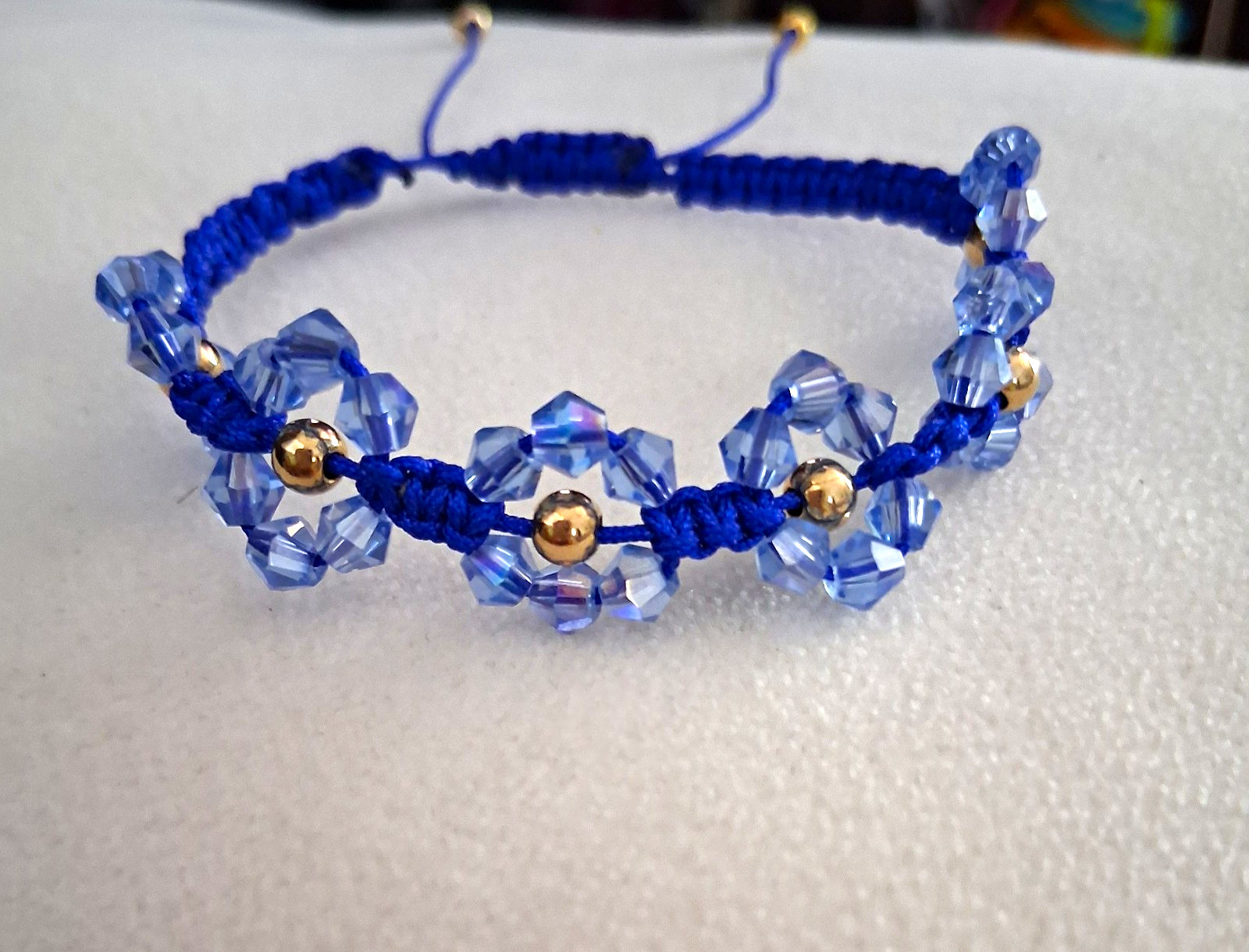 Adjustable Blue Crystal Beaded Cord Bracelet Gold Tone Beads Charm