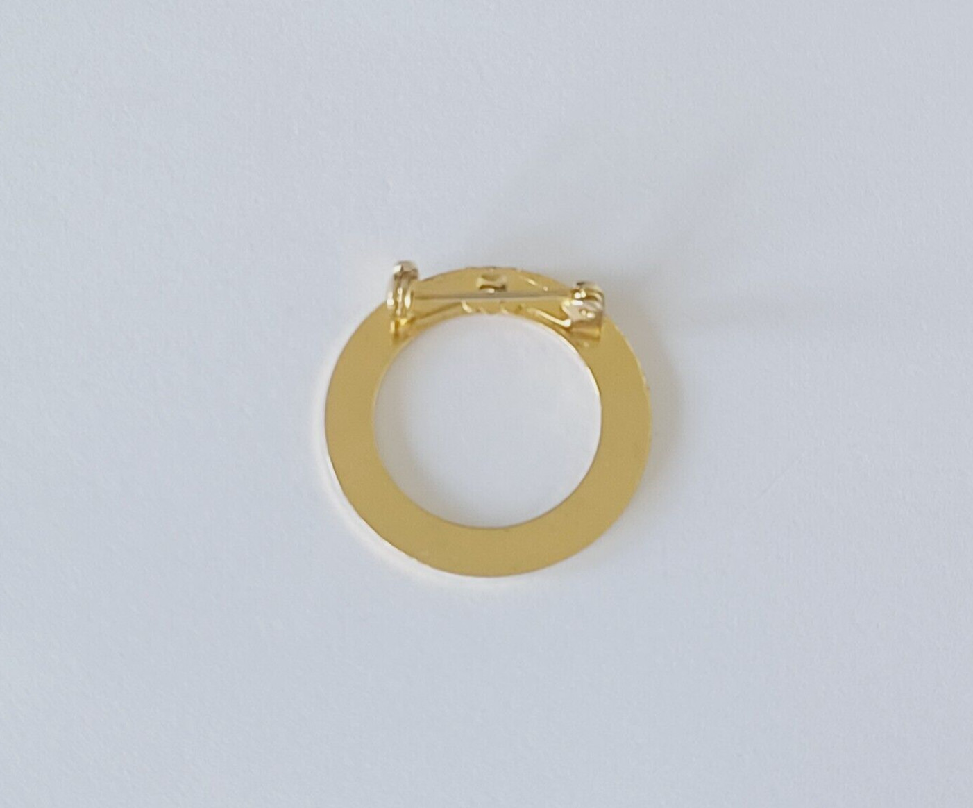 Gold Tone Diamond Detailed Open Circle Brooch
