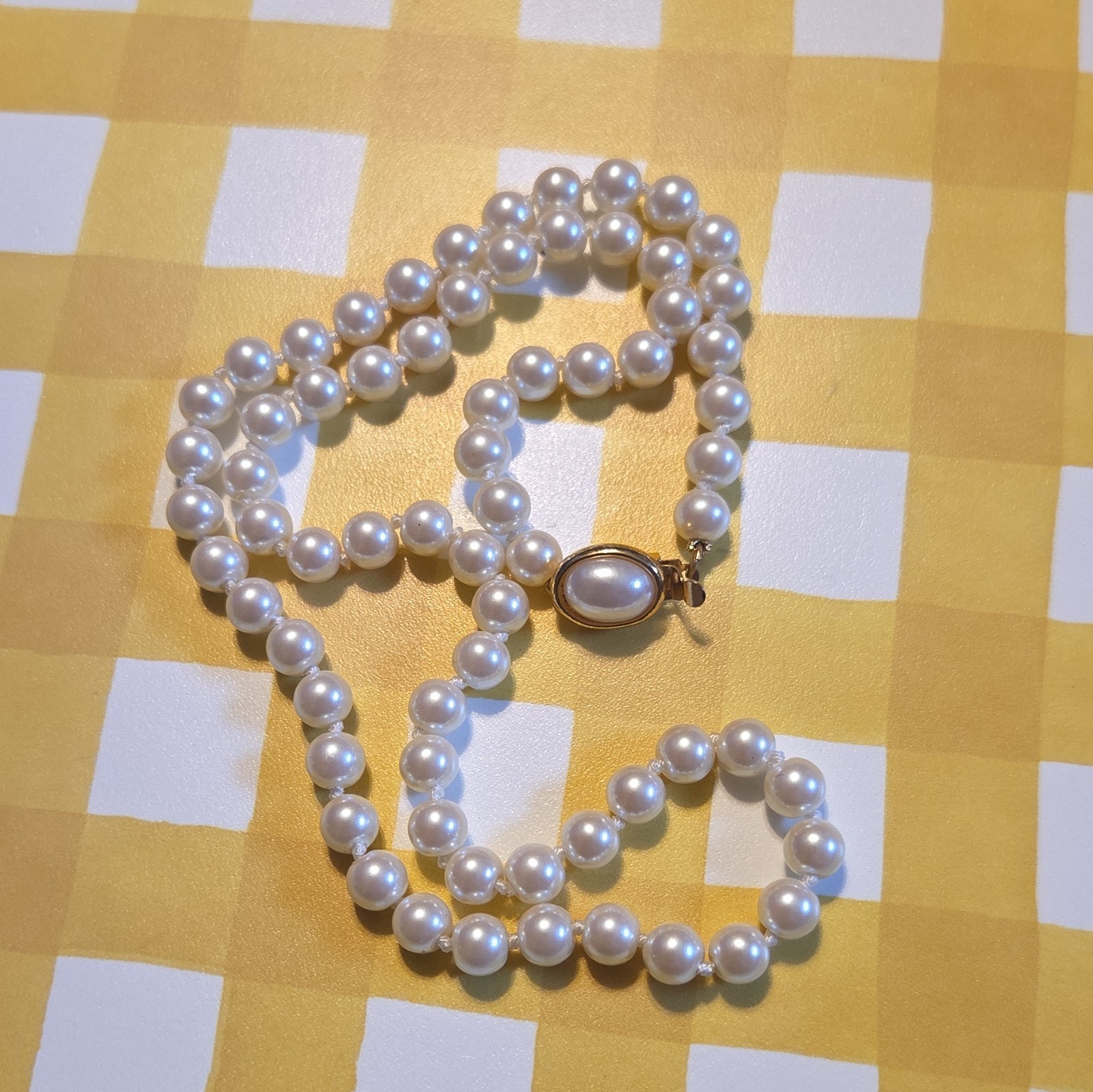 Talbots White Imitation Pearl Beaded Strand Necklace Signed 24 in